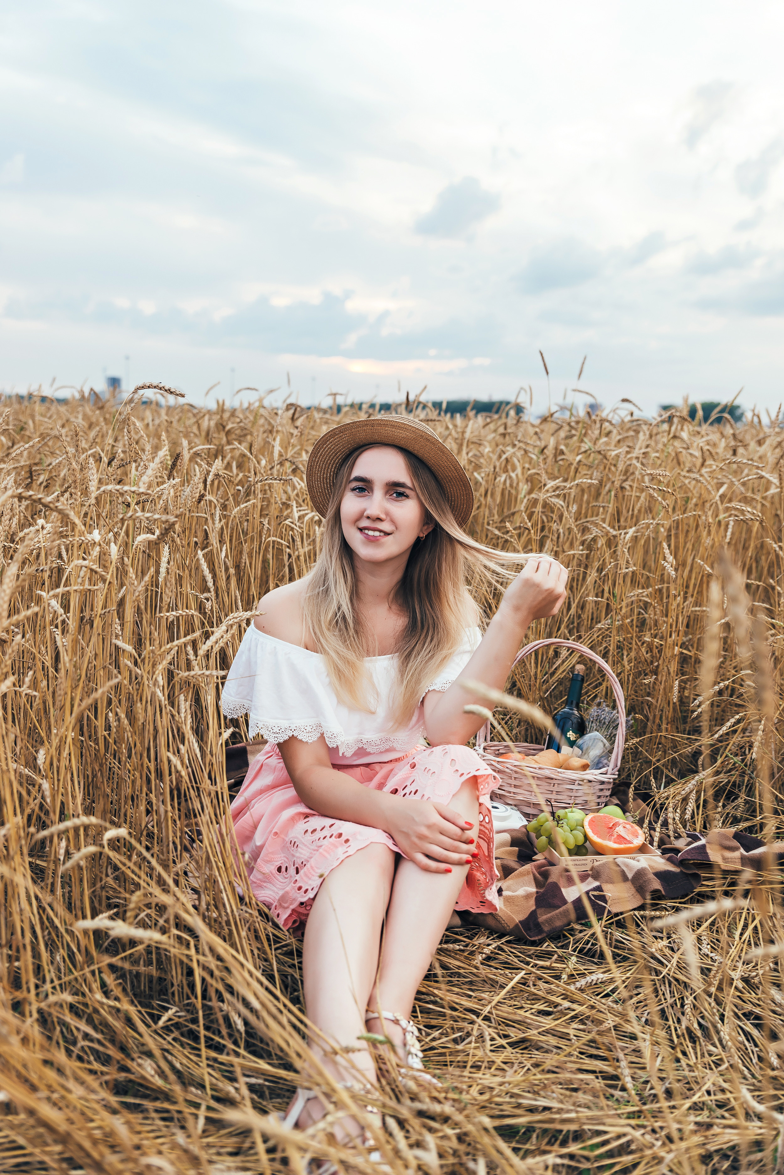 В поле. Семейный и свадебный фотограф в Новосибирске Мария Гоппе (Харина)