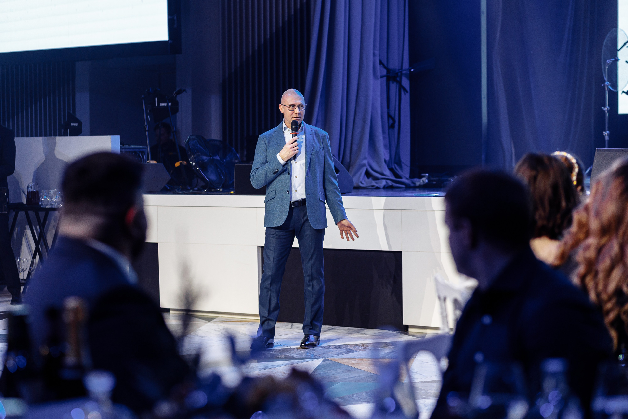 Корпоратив ПолСтраны. Свадебный и портретный фотограф в Королёве Сергей Чихарев