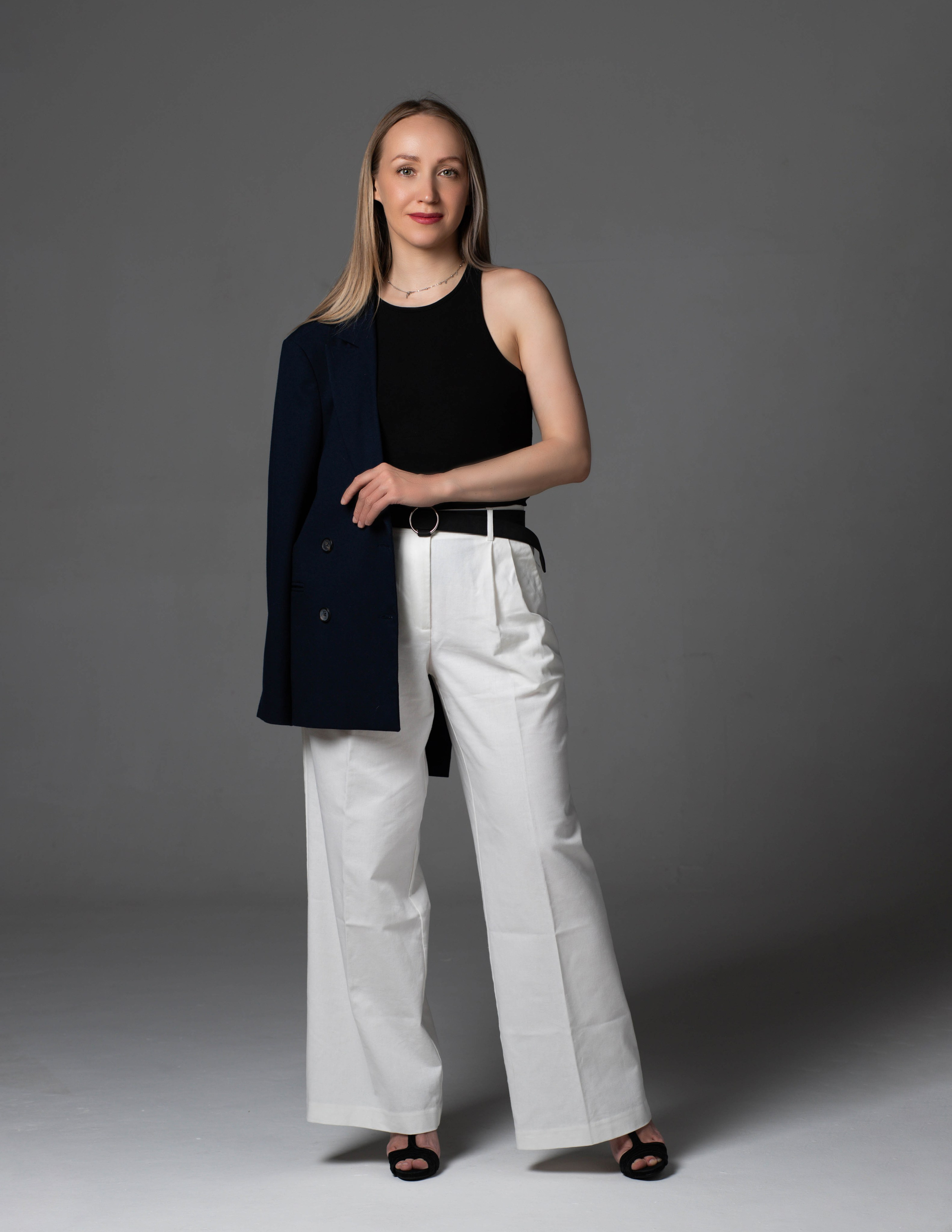 София (ламимэйкер). Женский фотограф в Москве Рина Леонтьева