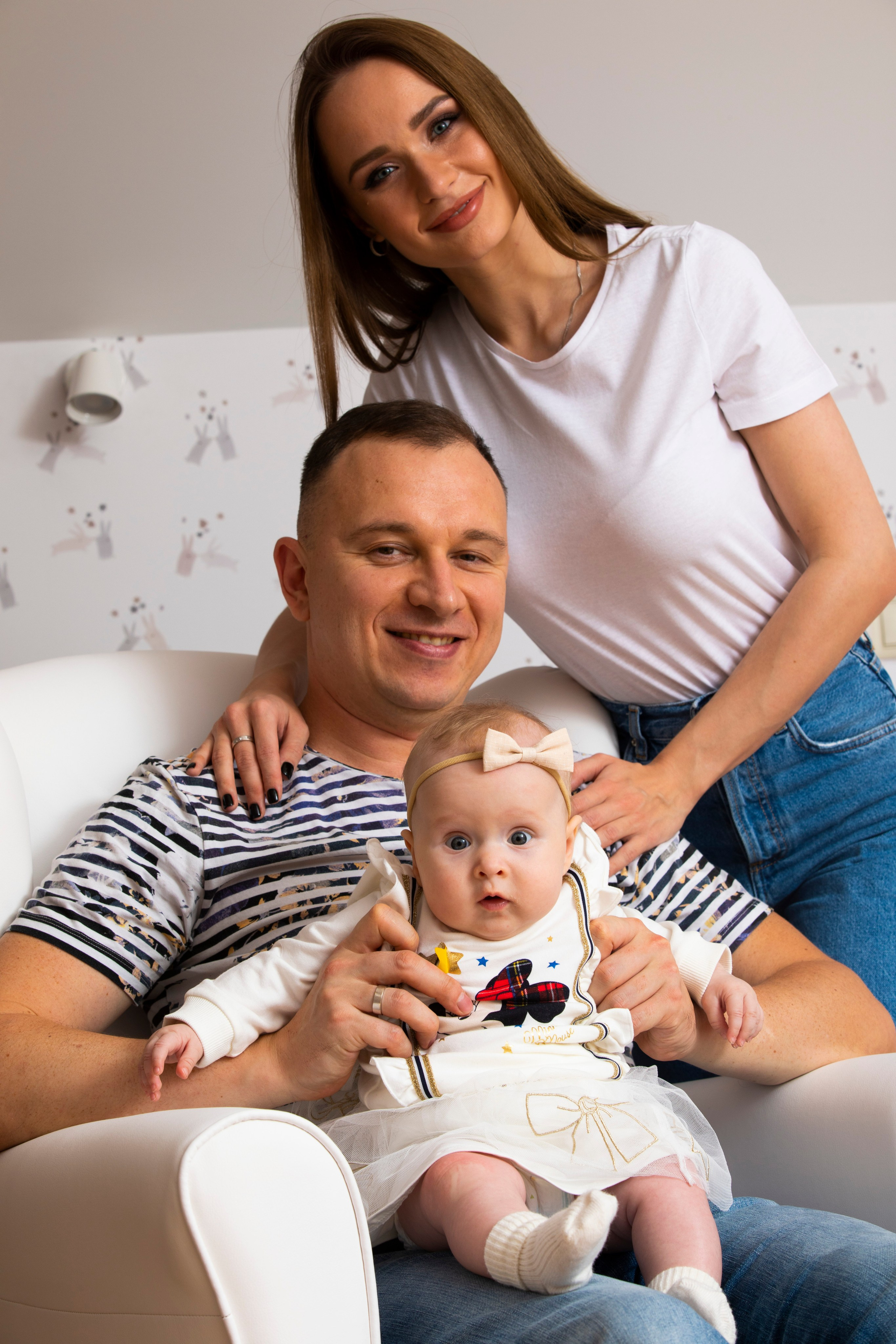 Семейные фото у Вас дома «Ася Игорь Алина ". ФОТОХУДОЖНИК