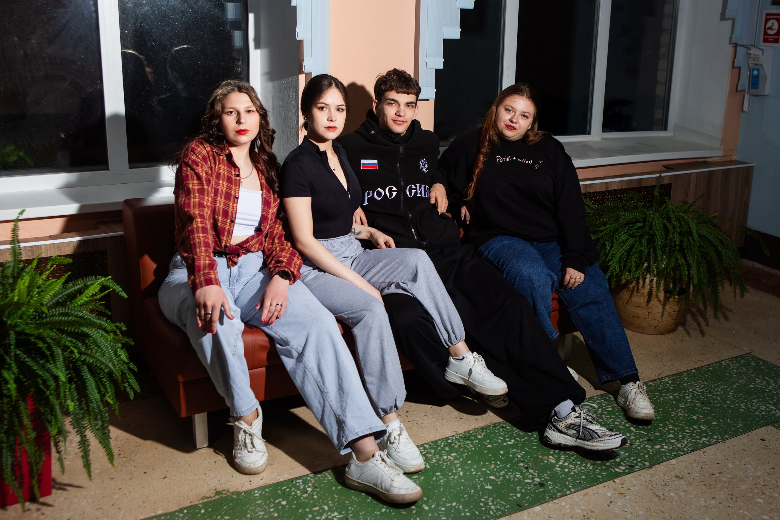 ФОТОСЕССИЯ В ХОЛЛЕ — выпускников ЧППК. ТВОЙ АЛЬБОМ / ТВОИ ПРАВИЛА