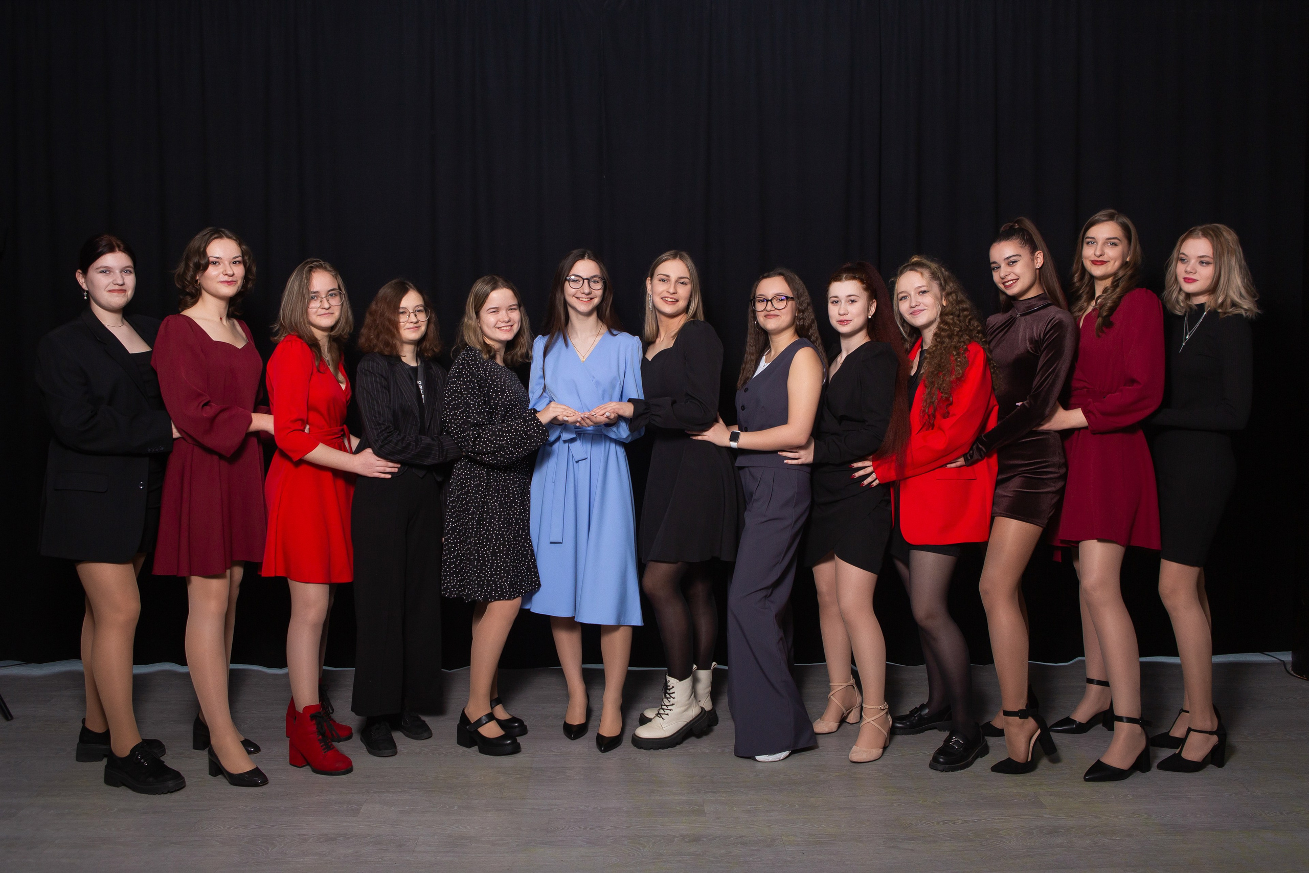 ФОТОСЕССИЯ ДЛЯ 9 КЛАССА В СТУДИИ. ТВОЙ АЛЬБОМ / ТВОИ ПРАВИЛА