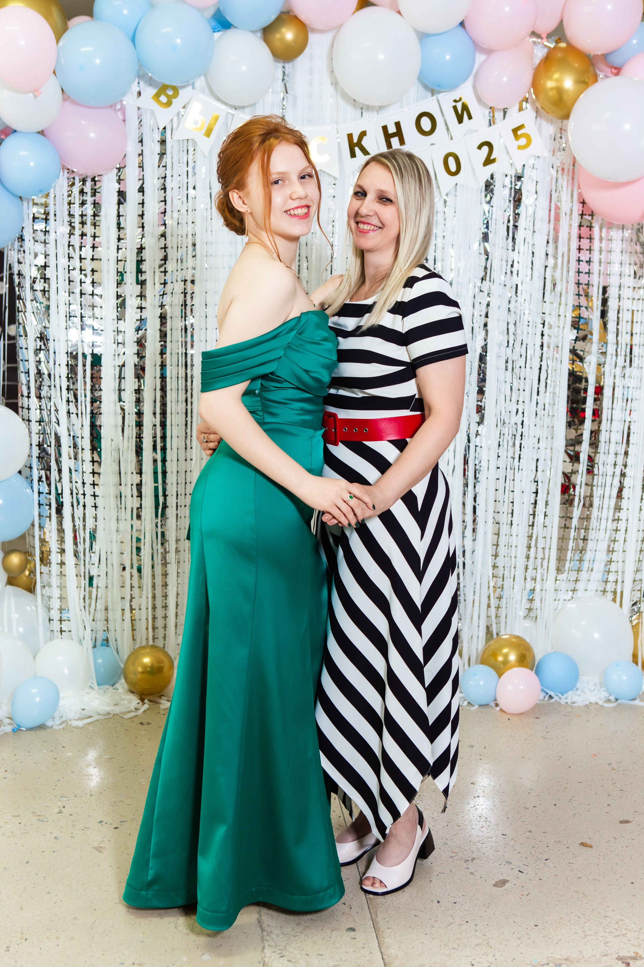 ФОТОСЕССИЯ С РОДИТЕЛЯМИ ВЫПУСКНОЙ 2025 9 ШКОЛА МЦЕНСК. ТВОЙ АЛЬБОМ / ТВОИ ПРАВИЛА