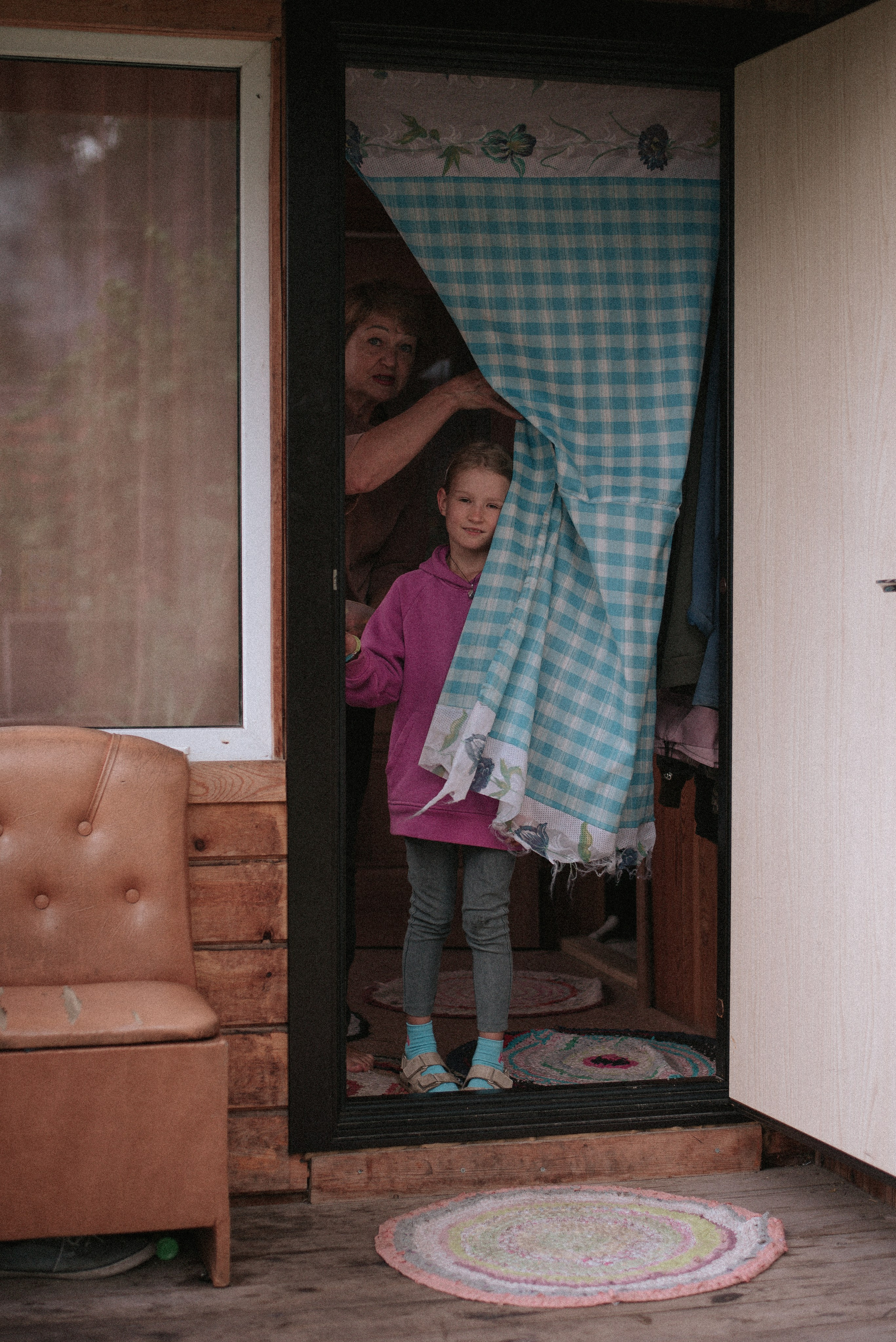 Детство Таи, Зои и Фани. Детский и семейный фотограф в Новосибирске Саша Дорошенко