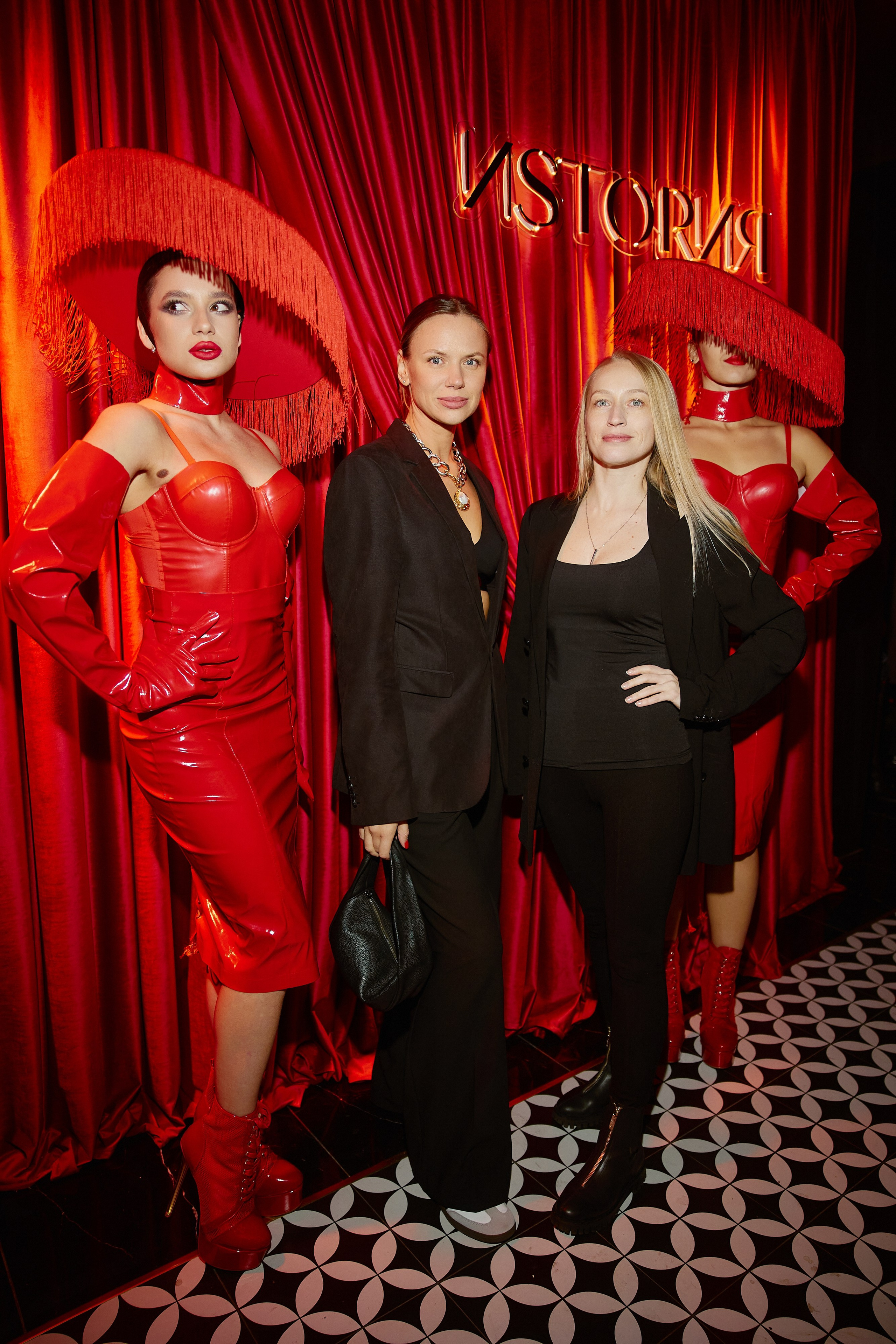 ИSTORИЯ GRAND OPENING. ФОТОГРАФ НА МЕРОПРИЯТИЕ ОТ СОЛЬ МЕДИА PRODUCTION