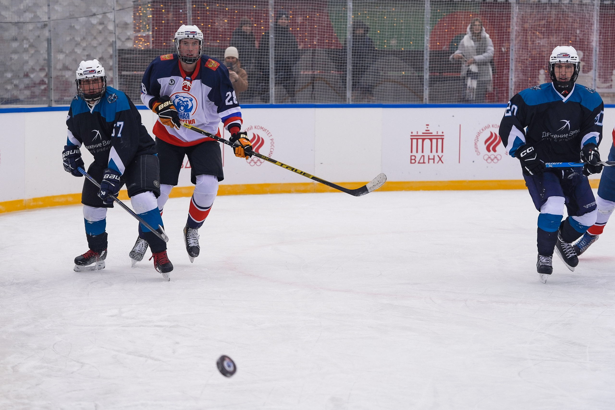 Хоккейный матч на ВДНХ. Анна, фотограф Москва, Зеленоград