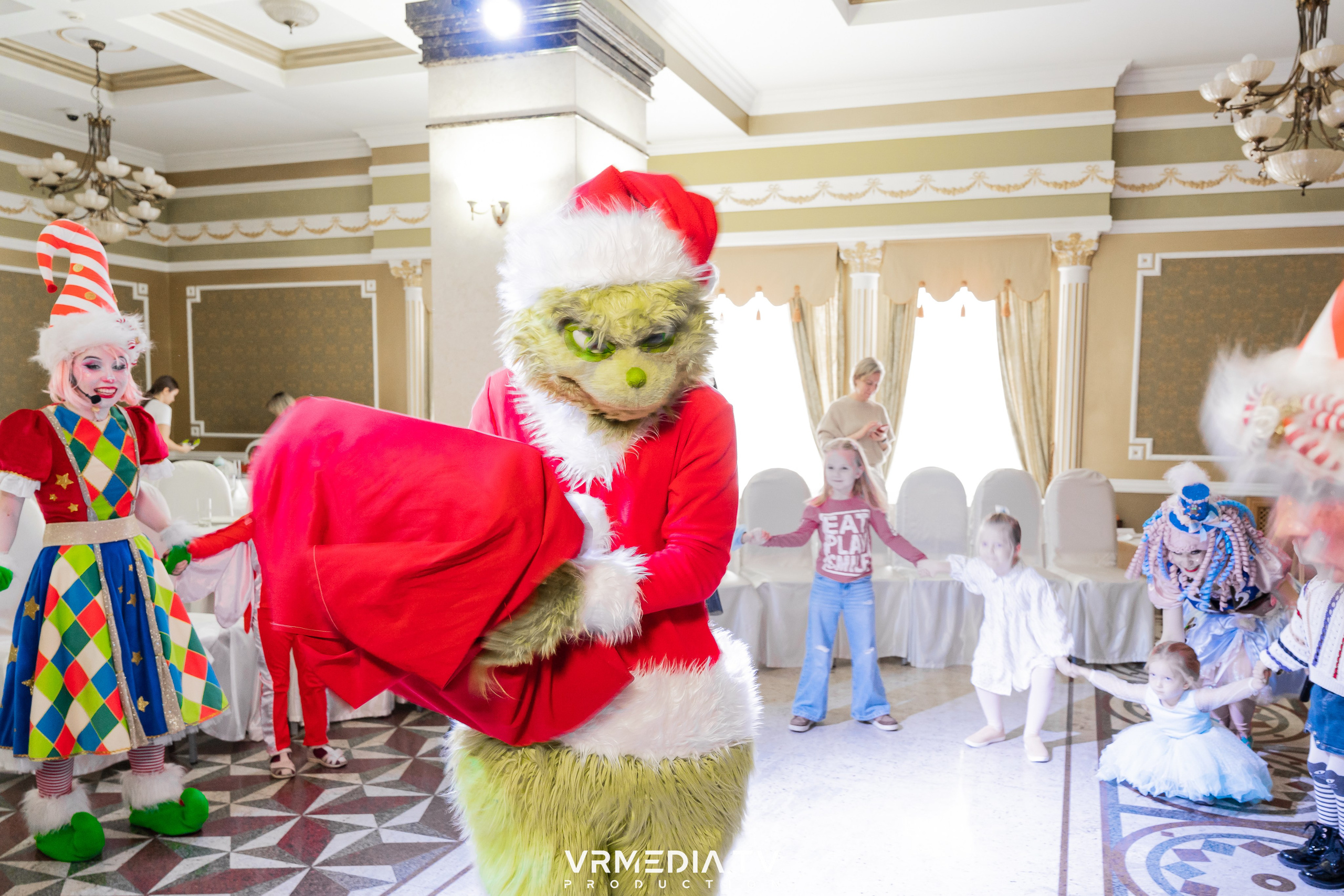 ЗИМНЯЯ СКАЗКА в ресторане «Империя»