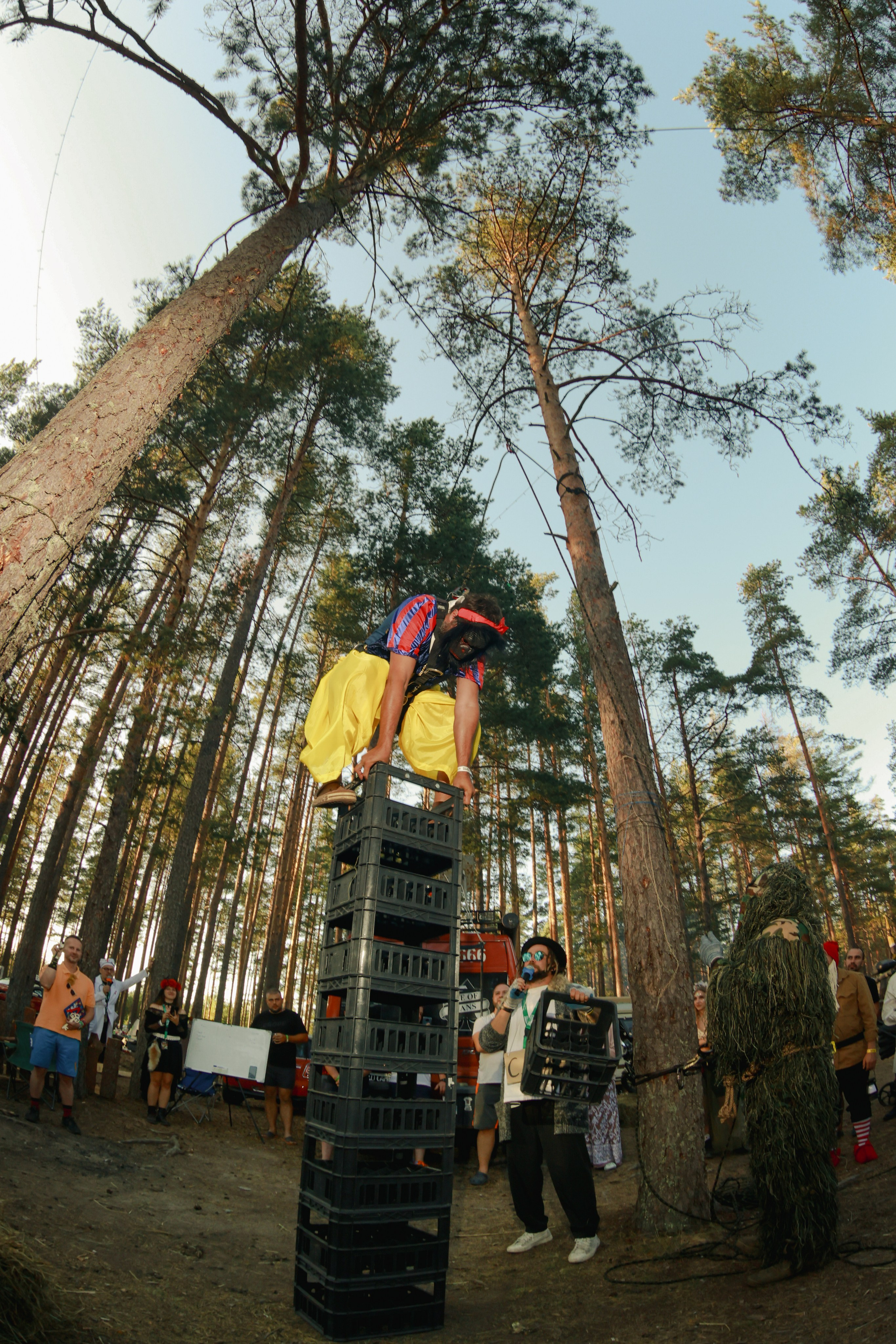 Фестиваль Hello Camper закрытие 2024. Репортажный и портретный фотограф в Санктпетербурге. Видиосъемка мероприятий в Санкт-Петербурге