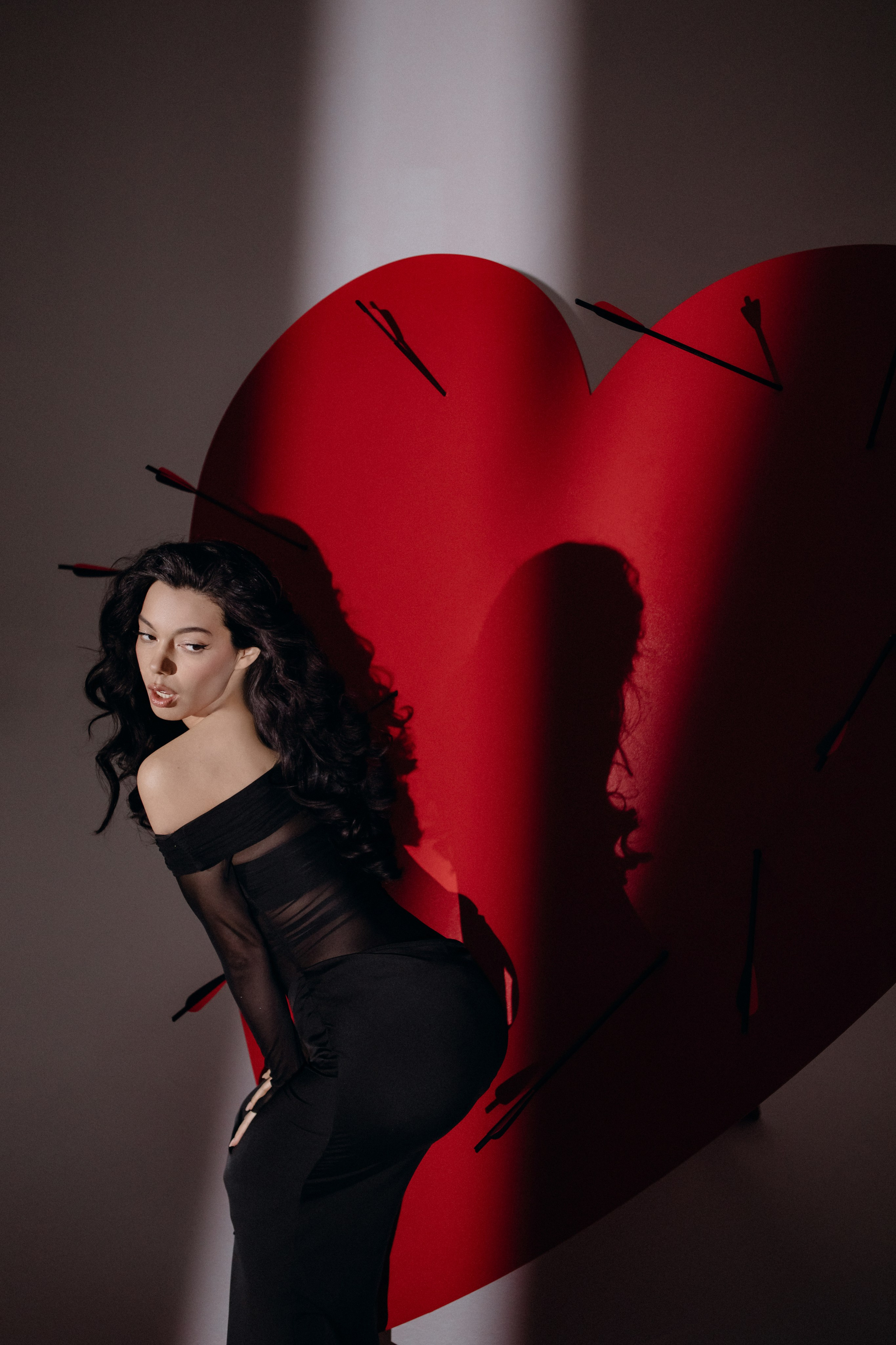 Арина. Красное сердце. Фотограф в Москве Ольга Сатони