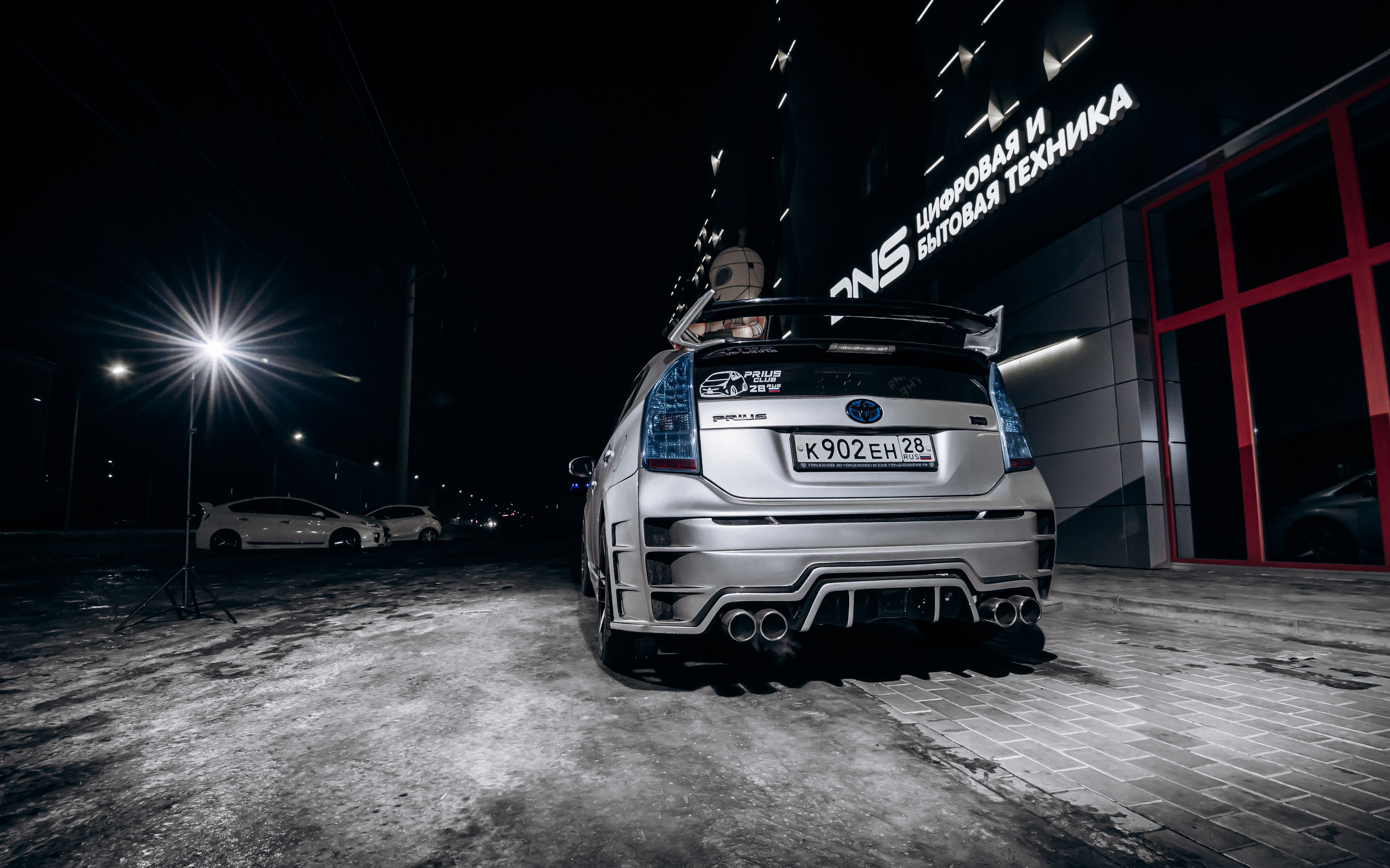 Toyota Prius. Фотограф Андрей Сенченко