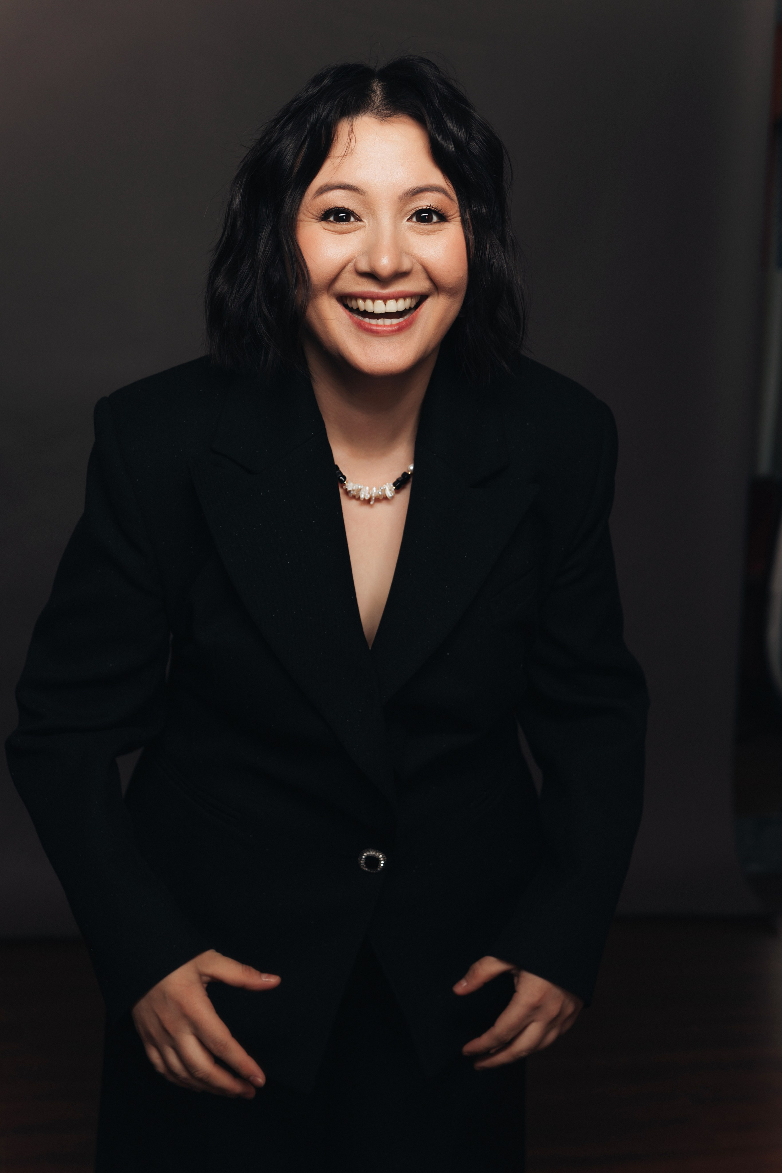 деловой портрет СПб, фотосессия для контента, деловая фотосессия, женский портрет, фотограф Питер, фотограф СПб, фотограф Петербург, черно-белая фотосессия, Вежновец Светлана фотограф