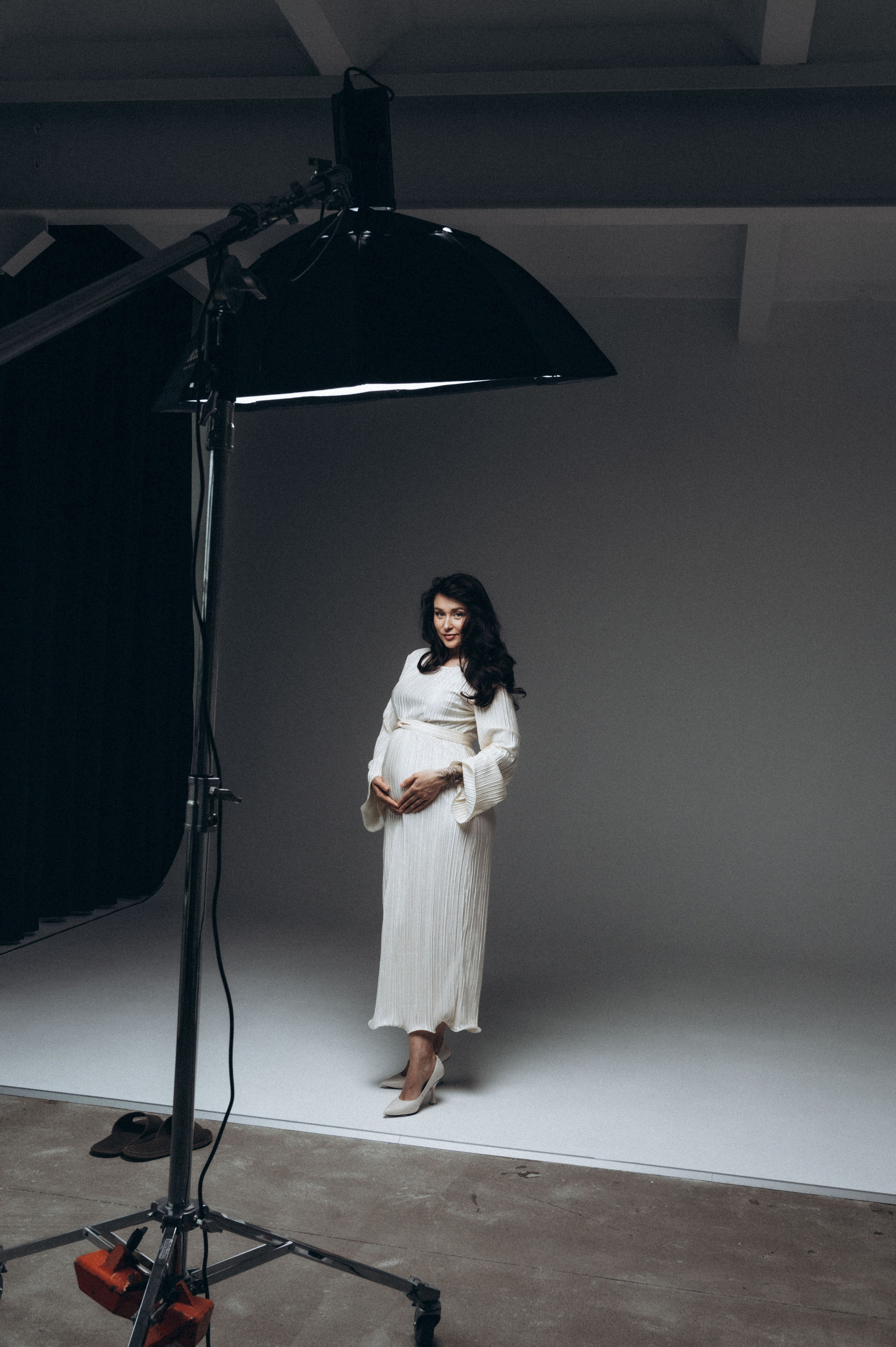 Профессиональный семейный и беременный фотограф в Санкт-Петербурге — Маргарита Иванова. Индивидуальные фотосессии под ключ: от образа до гот. Профессиональный фотограф беременности в СПБ. Стильные фотосессии беременности в стиле минимализм и классическая фотография