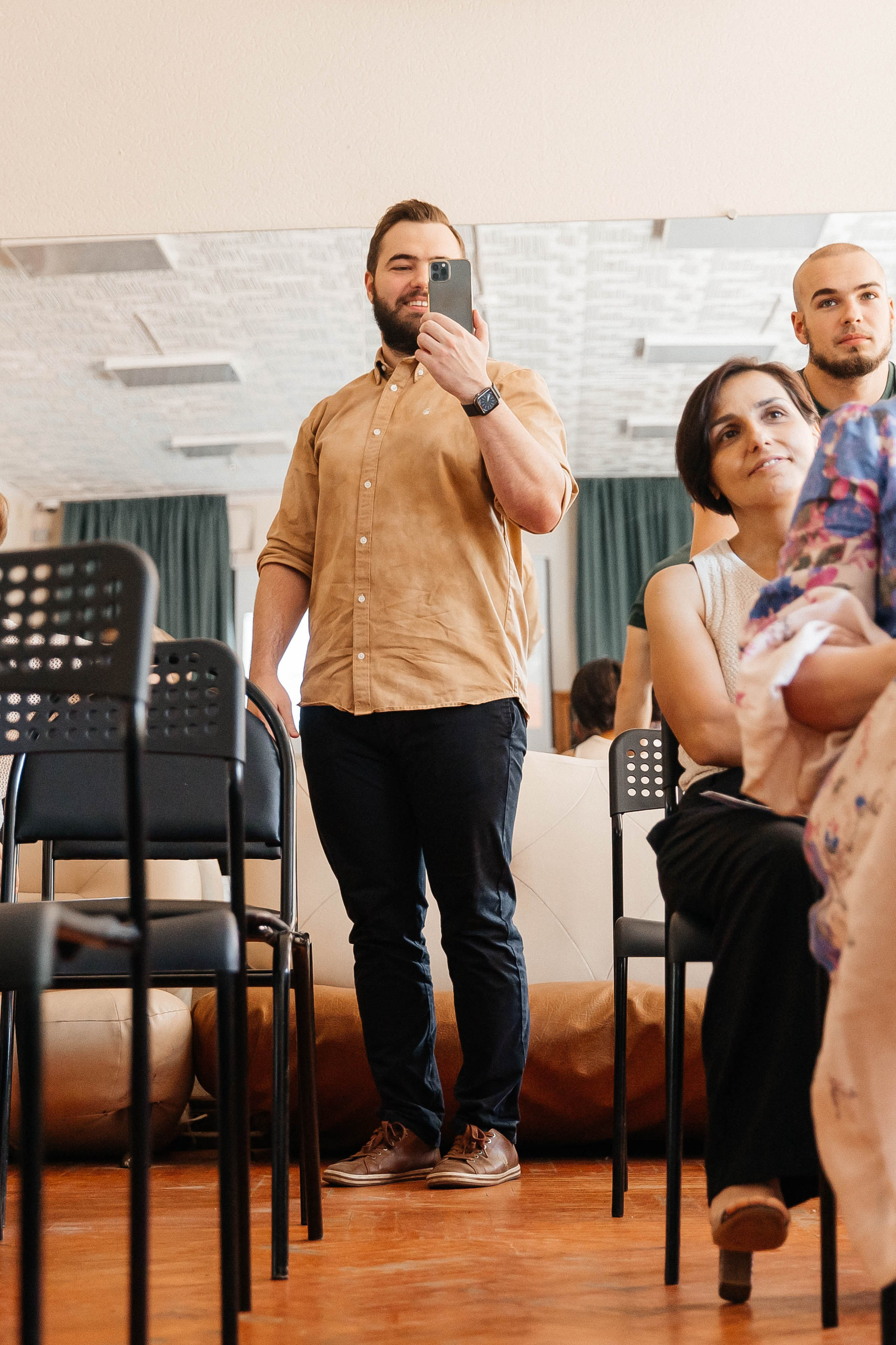 Гимназия Пеленг. _Carpe diem_