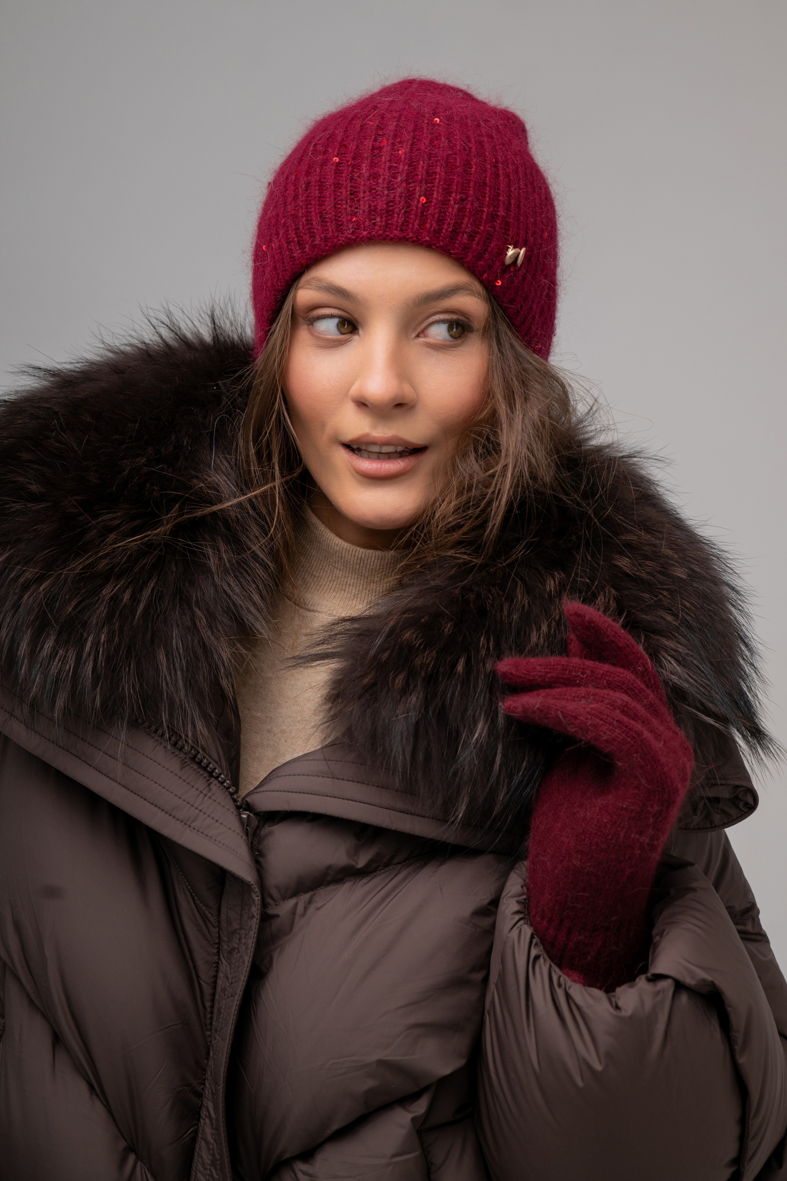 С нами тепло. Фотограф Ярмишко Дарья. Выпускные фотокниги