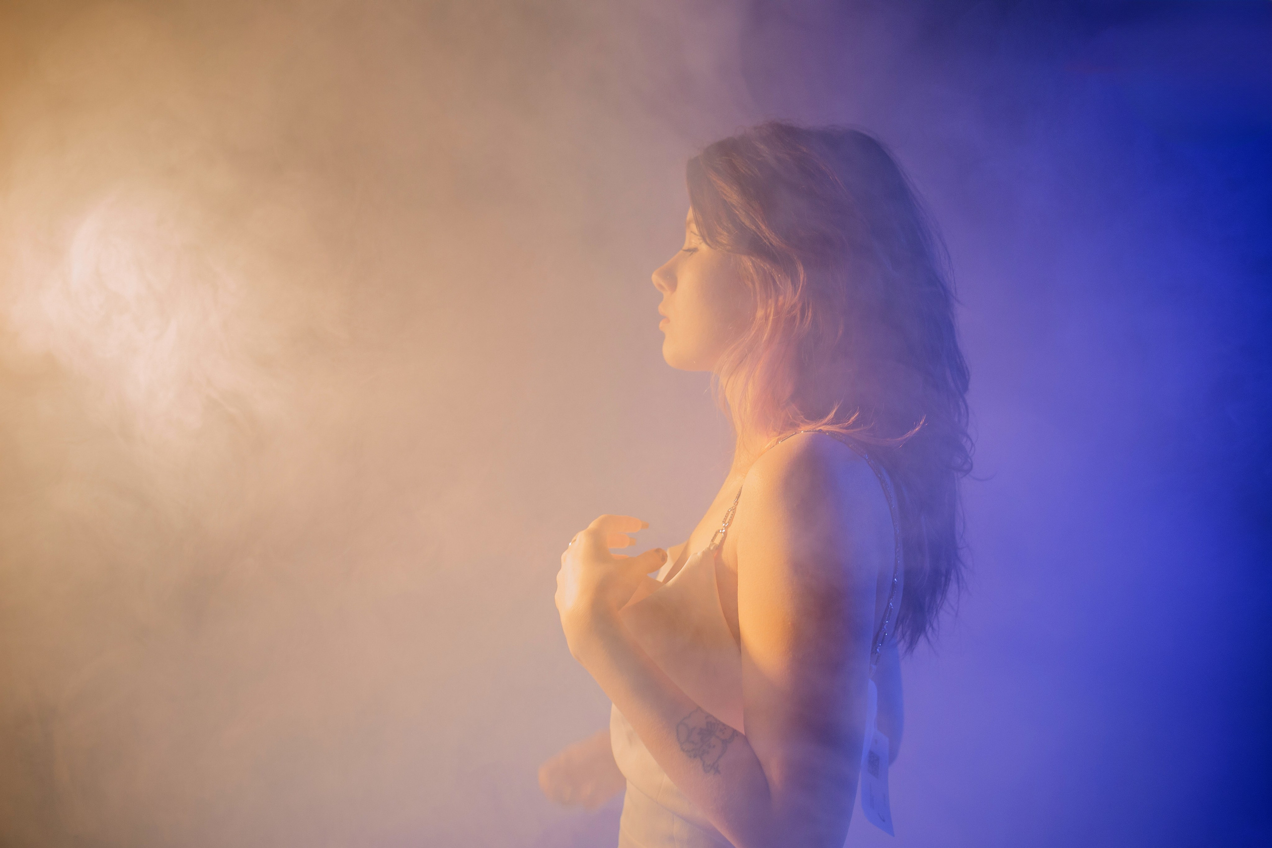 Цвет и дым. Фотограф Александра Кузуб Санкт-Петербург