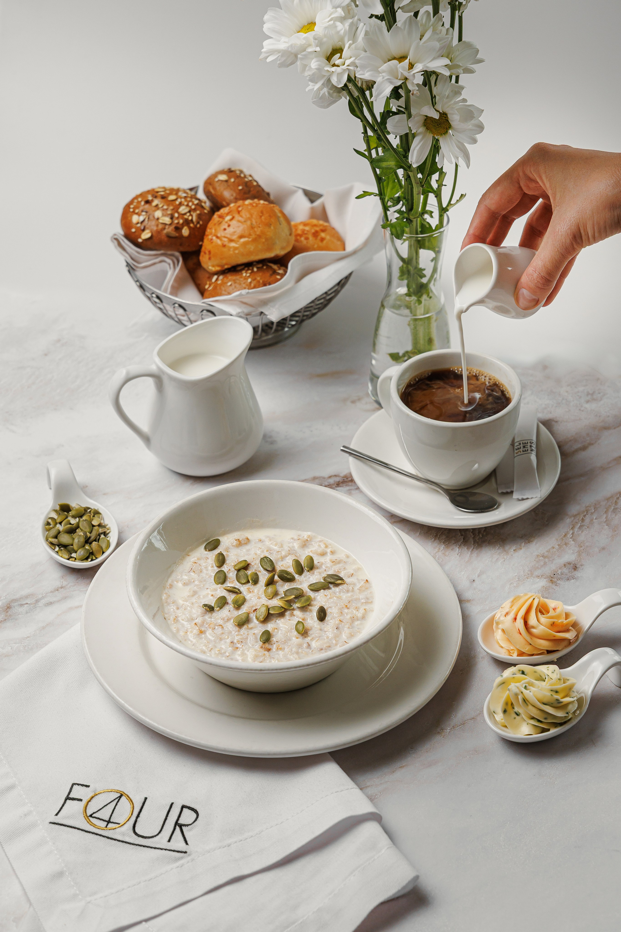 «FOUR». Фото и видео контент за одну съемку — Веретенников Егор