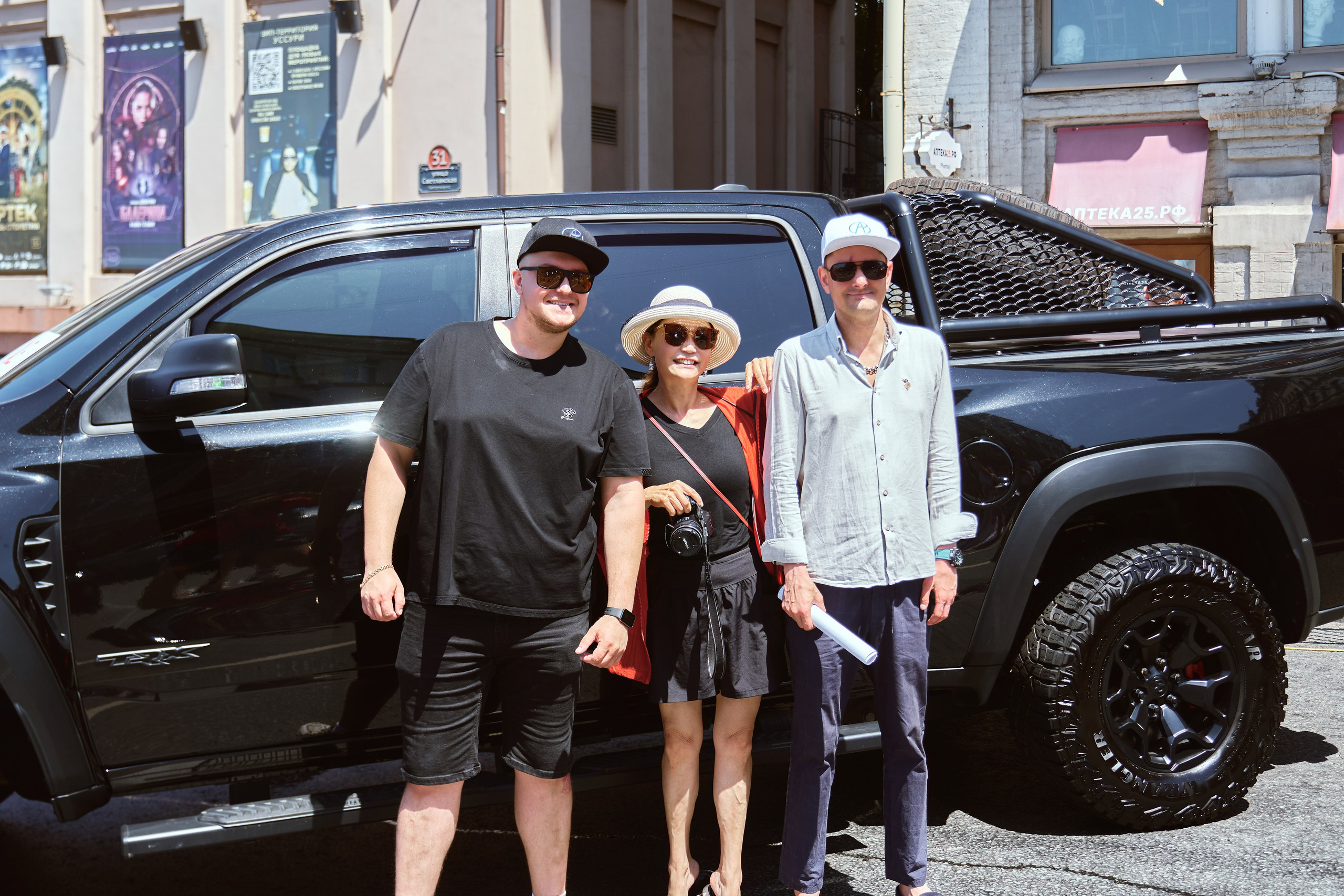 «Auto-салон 2025». Фотограф во Владивостоке