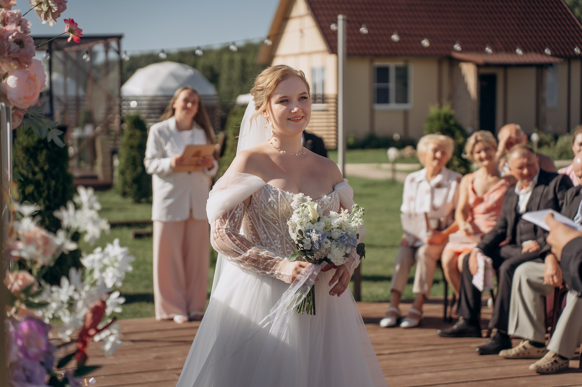 Свадебная фотосессия в глэмпинге. Свадебный и репортажный фотограф в Ярославле Евгений Сальников