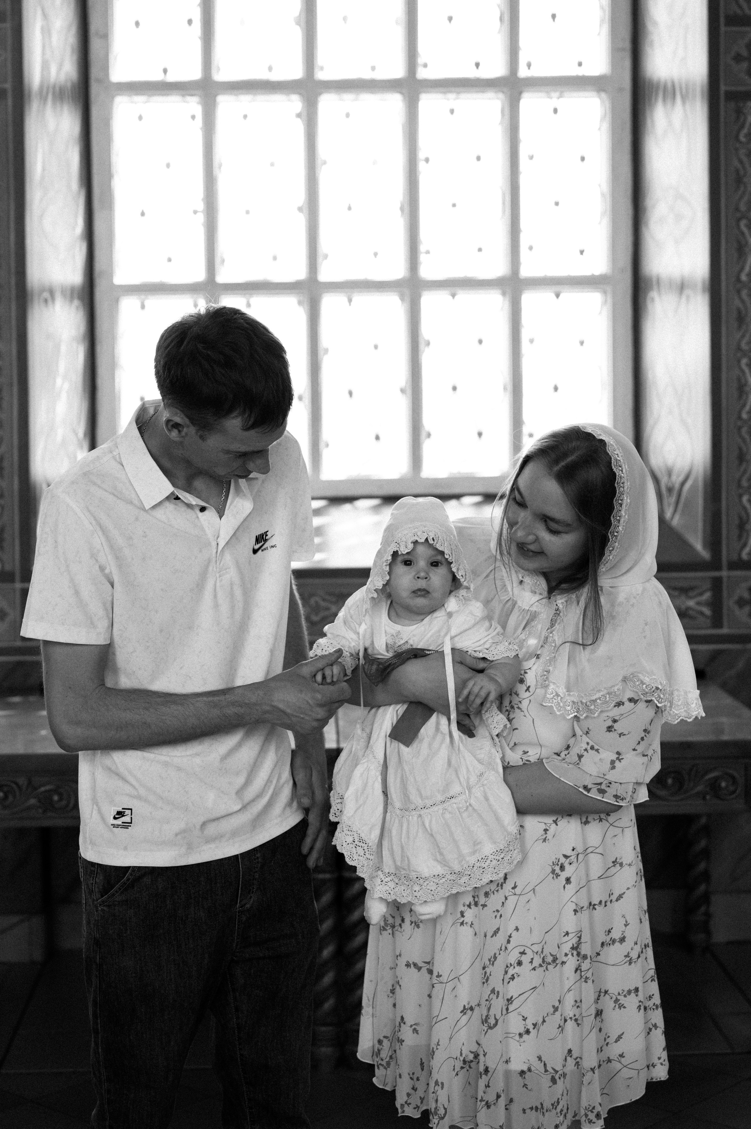 Таинство Крещения Дарьи (Храм Преполовения Пятидесятницы). Фотограф Ярута Оксана / Ростов-на-Дону