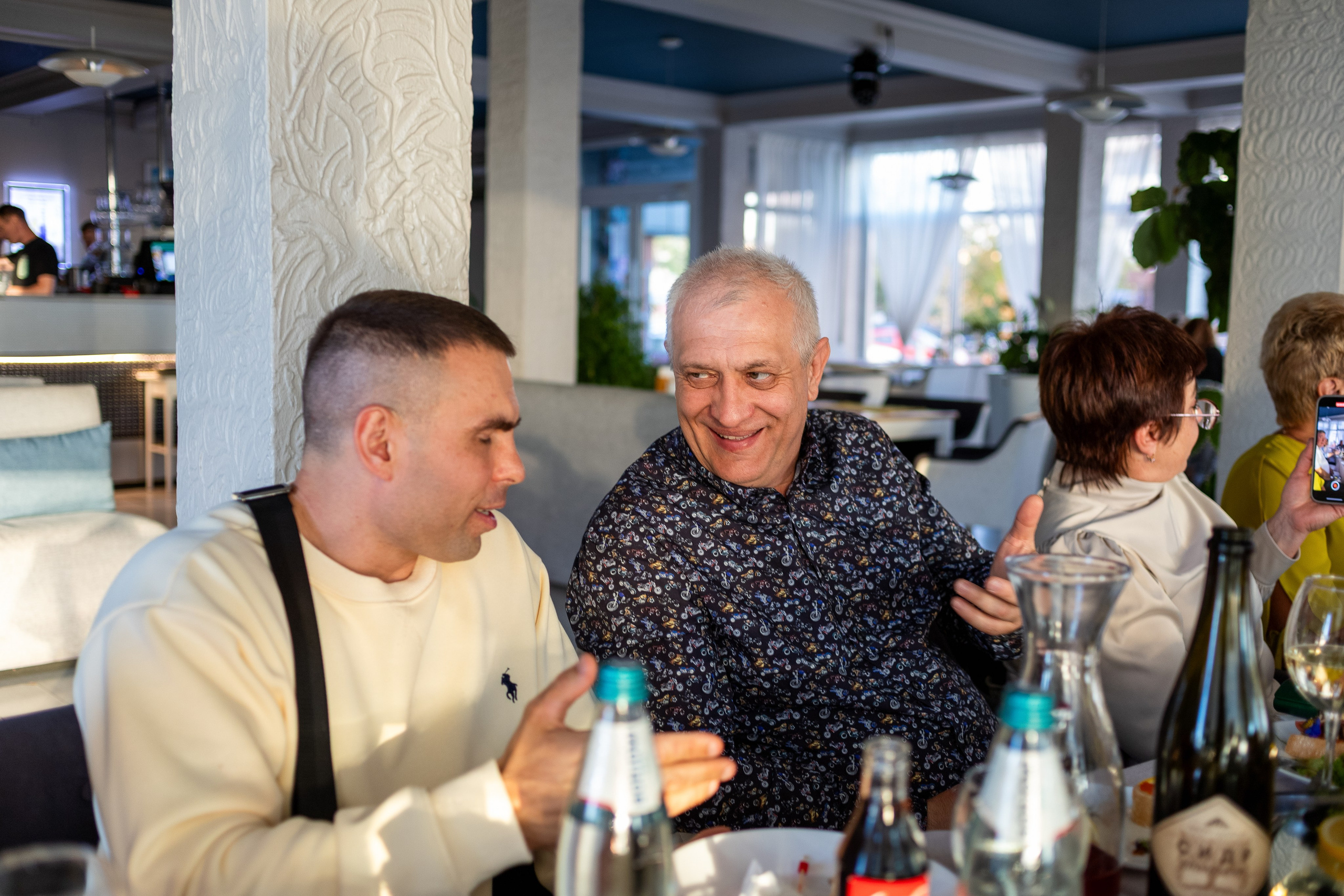 Юбилей в кафе «Парус». Репортажный фотограф Анапа