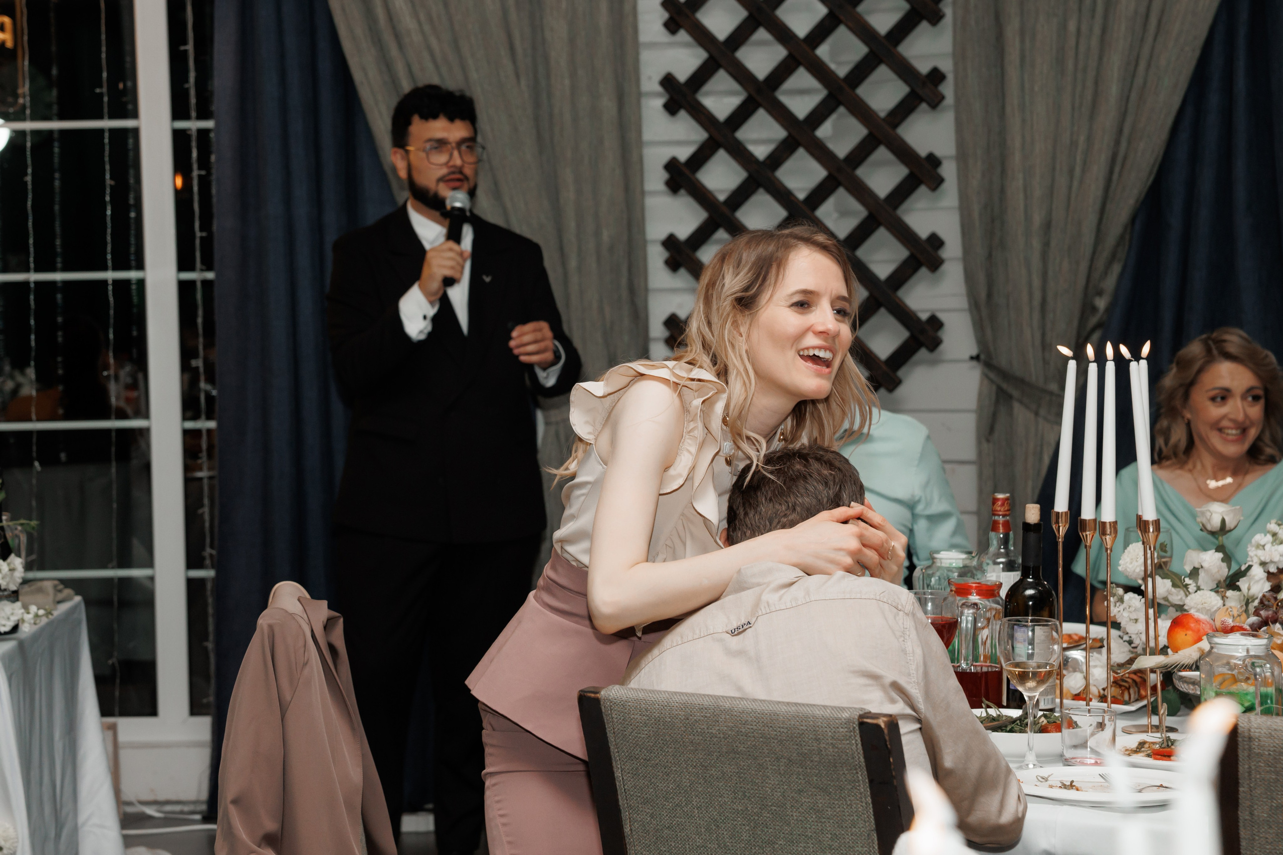 Регистрация в отеле Fish Point, ЗАГС Бутово, прогулка в Остафьево. Свадебный и репортажный фотограф (Москва, Королев и другие)