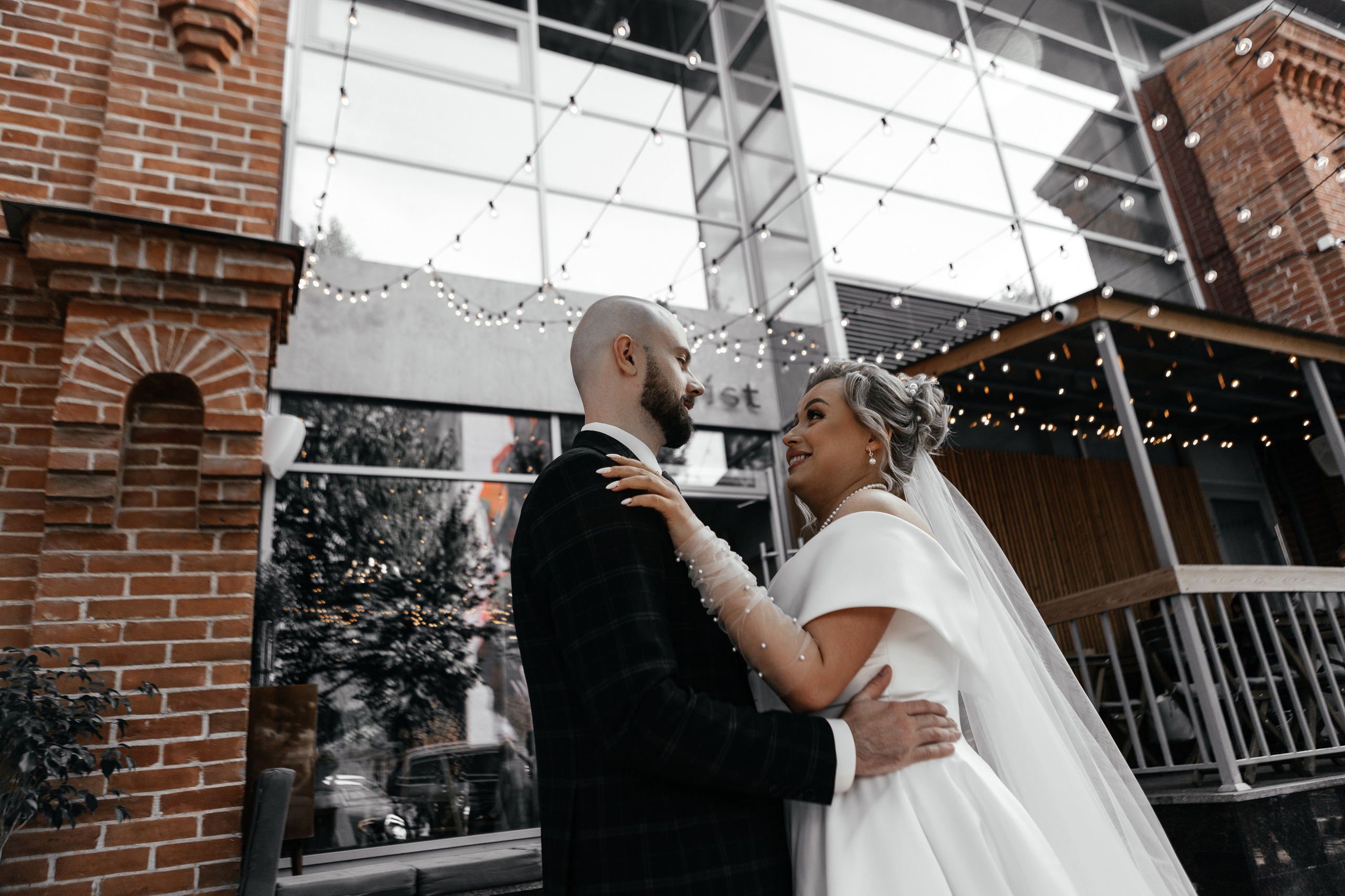 Свадебный фотограф Уфа — Руслан ГабдлисламовЖивые эмоции, красивые кадры, воспоминания на всю жизнь.Работаю по всей Республике Башкортоста. Свадебный фотограф Уфа Руслан Габдлисламов