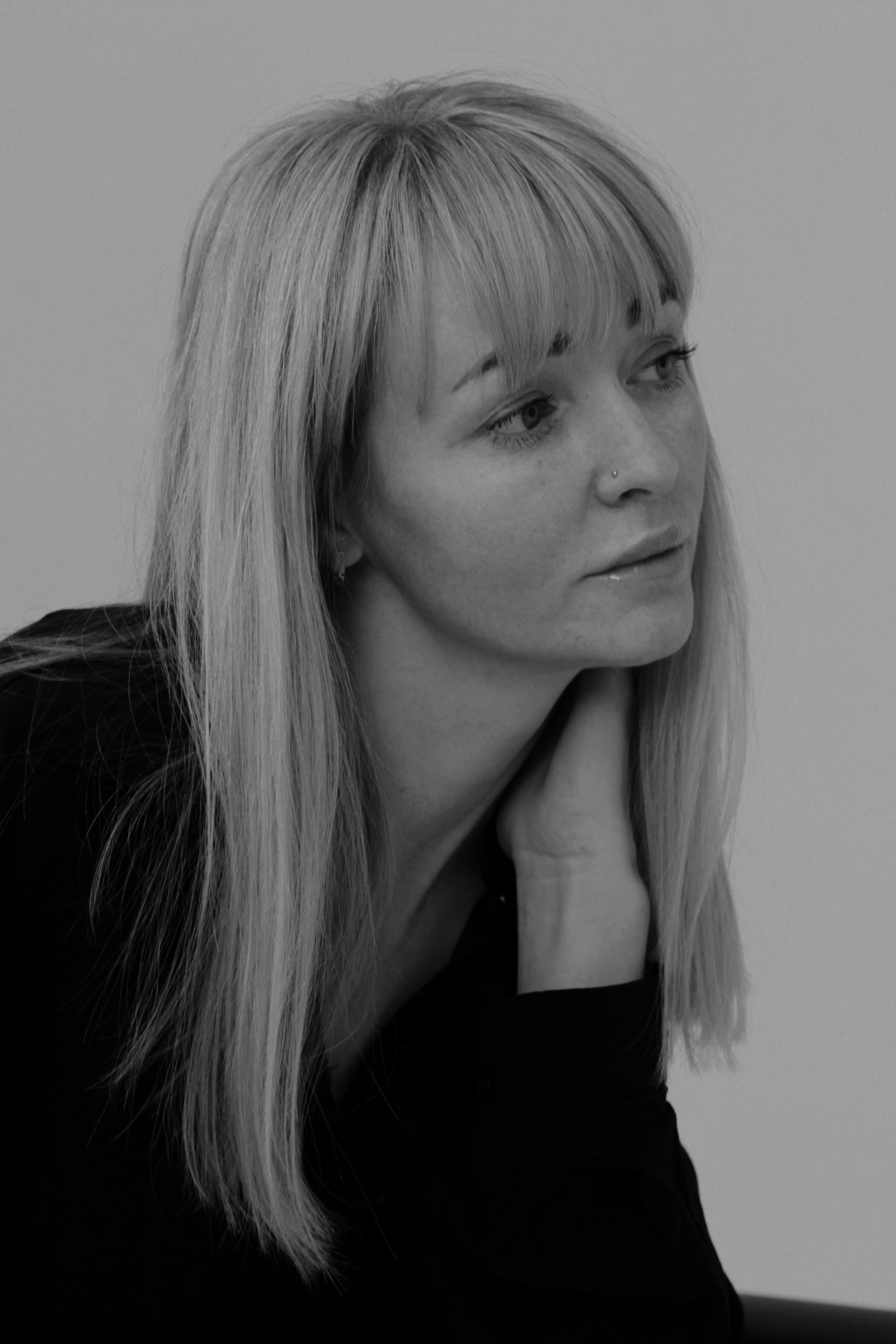 Женский портрет. Главная