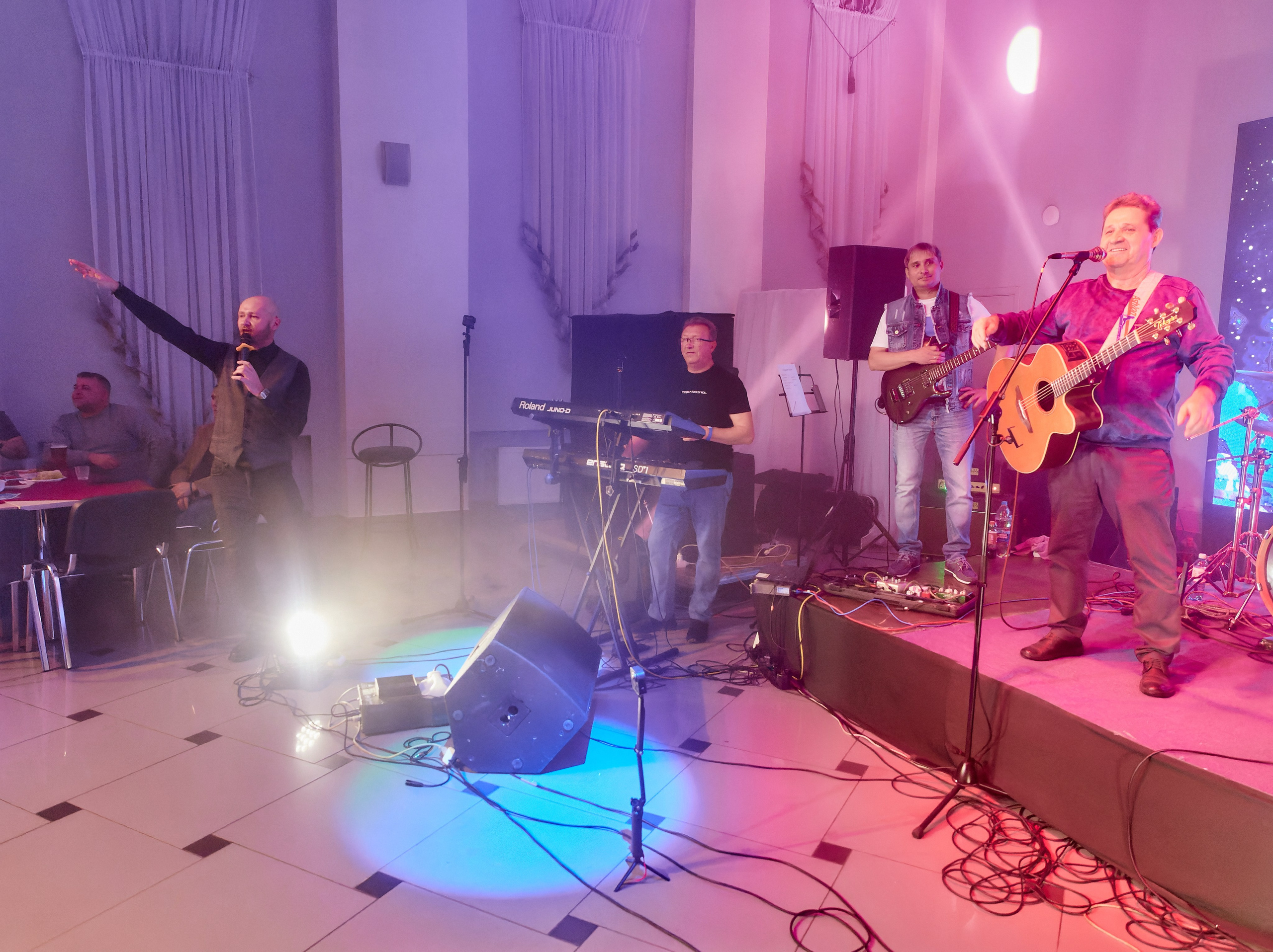 Квартирник «Без тормозов». Семейный и детский фотограф в Междуреченск Олег Бамбульский