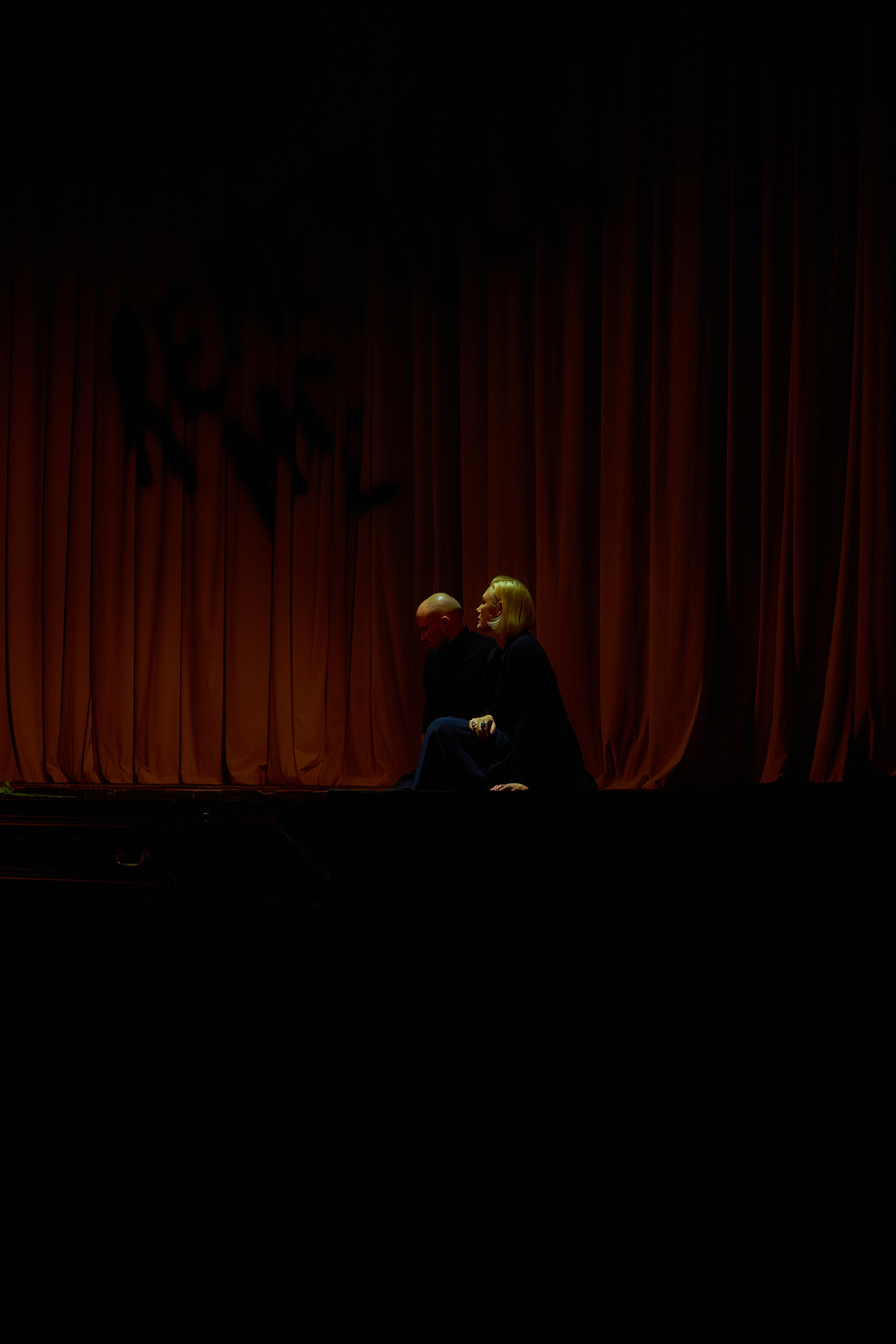 «Быть или не быть» Закулисье Театра Наций. Wish Films — Фото и видео для брендов и личных проектов | Фотограф и видеограф