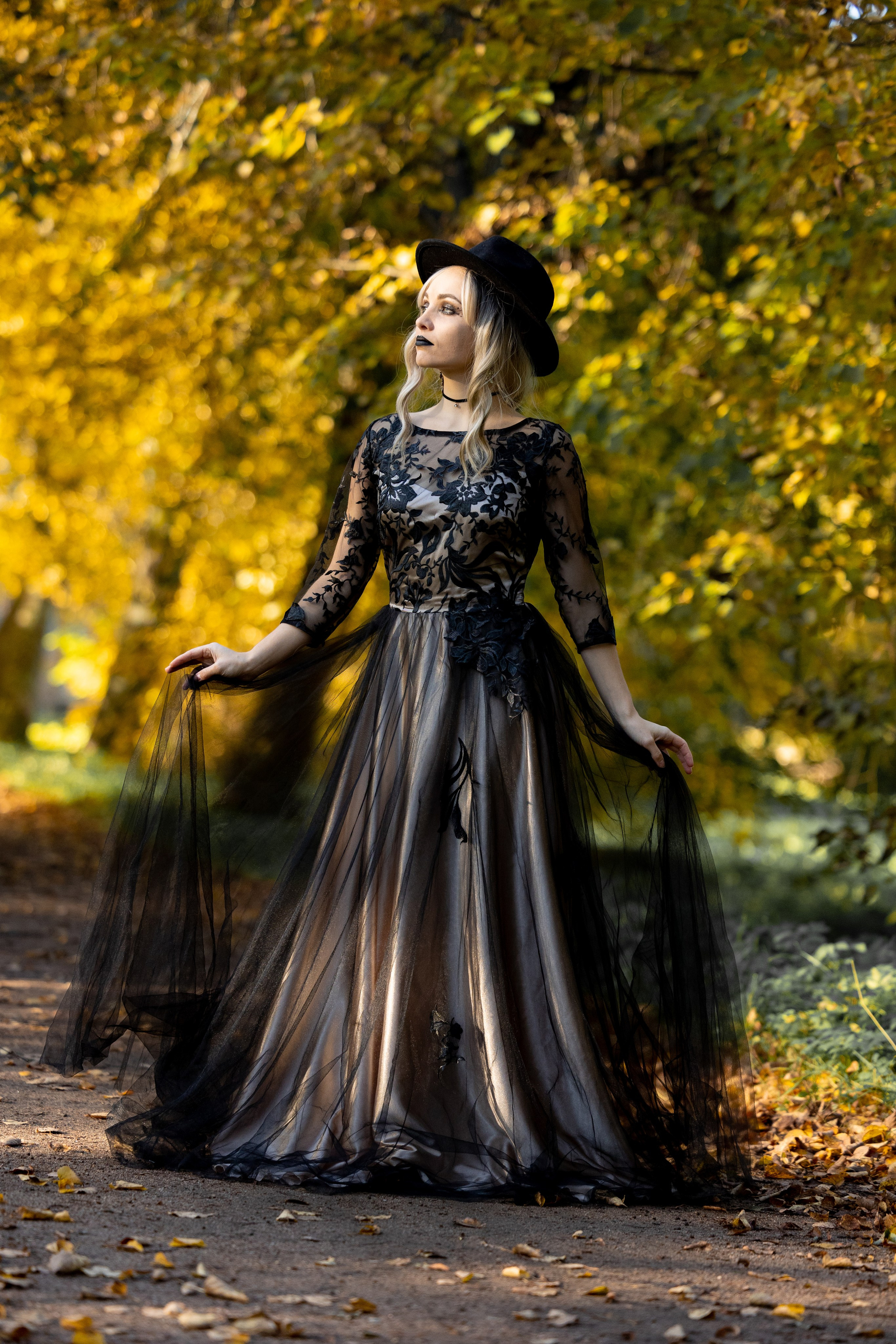 Проект Черная Луна, Хеллоуин. Главная