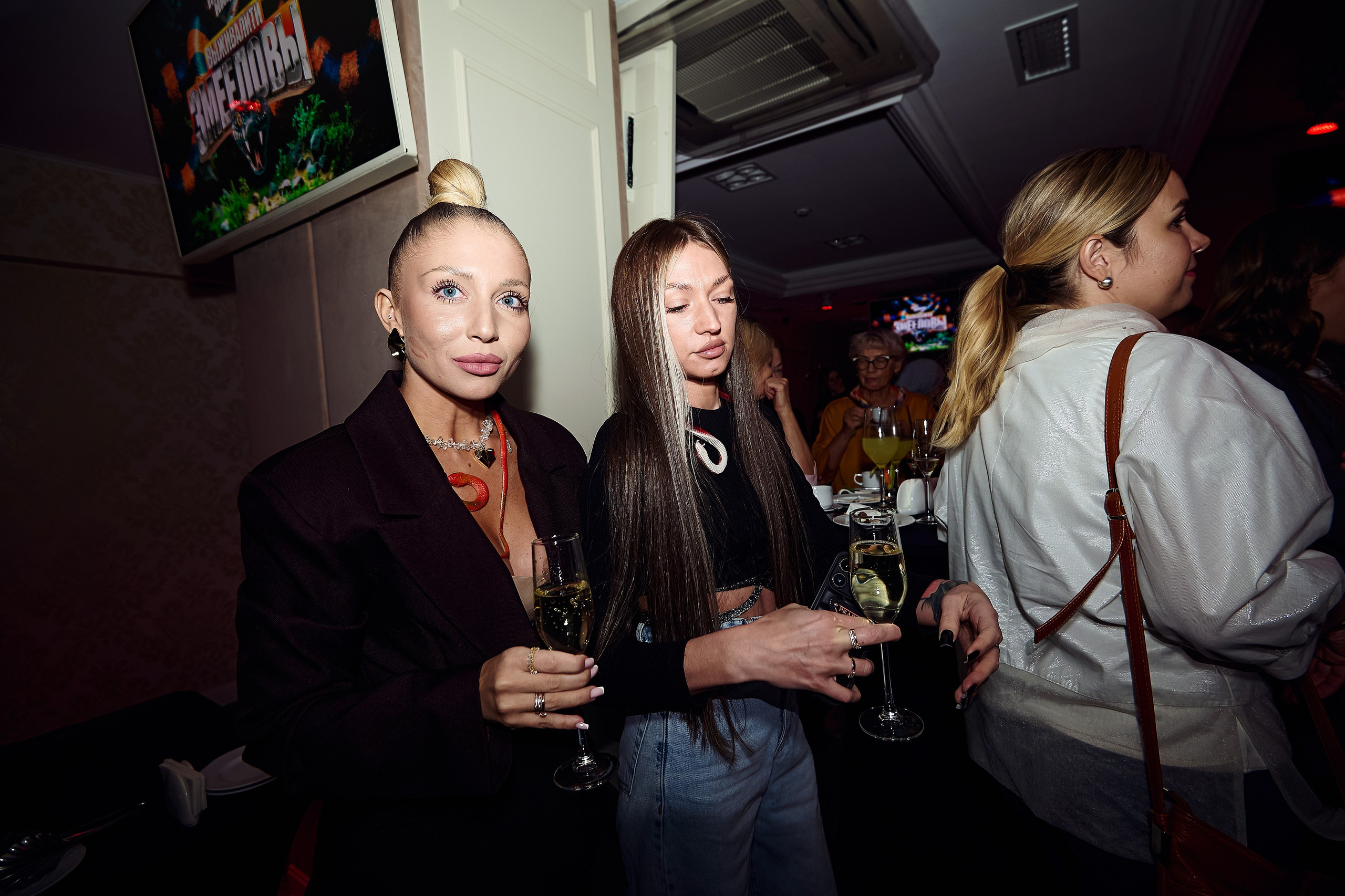 Шоу «Выживалити — Змееловы». Фотограф Яковлев Роман — Красноярск