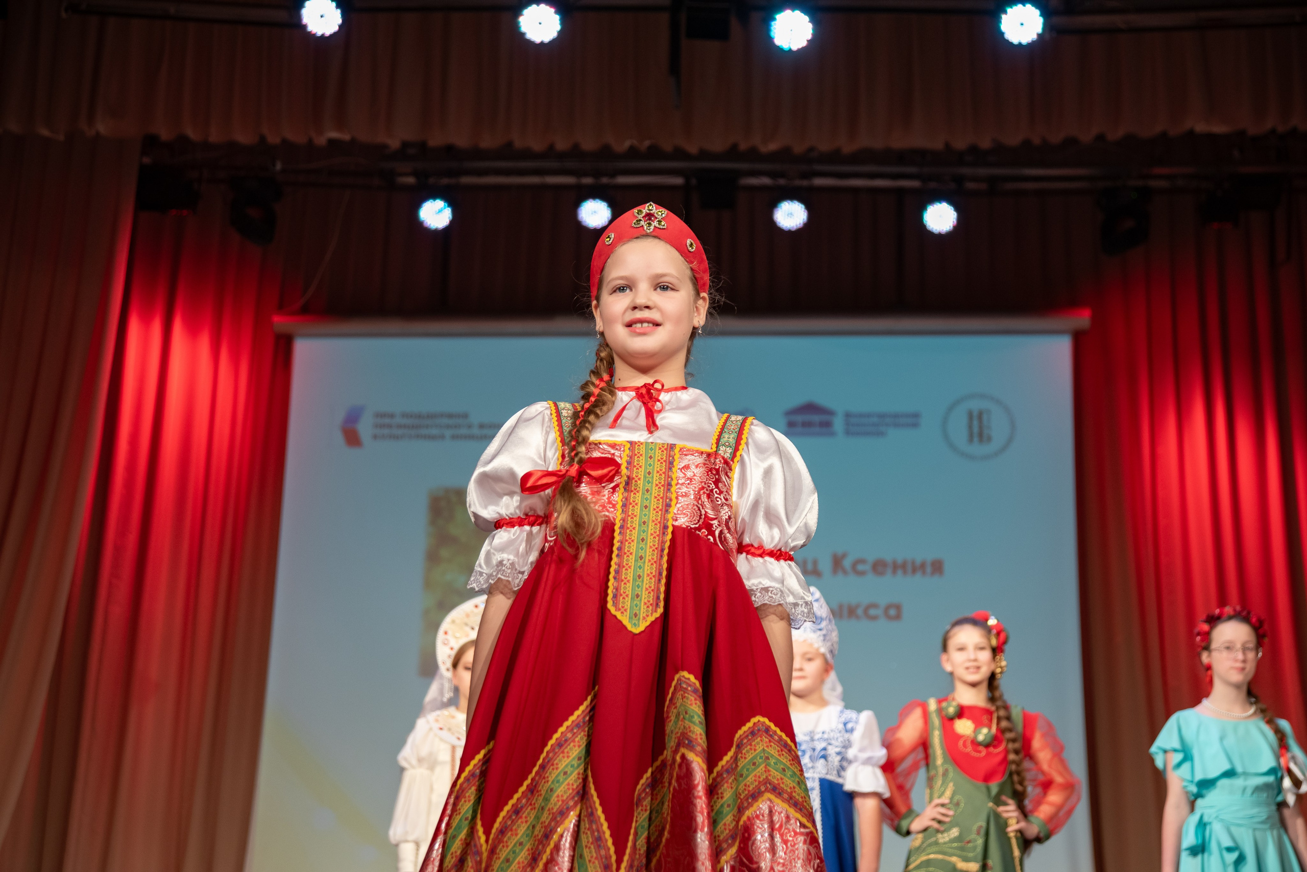 Репортажная съёмка концерта. Фотограф Макс Огурцов в Нижнем Новгороде