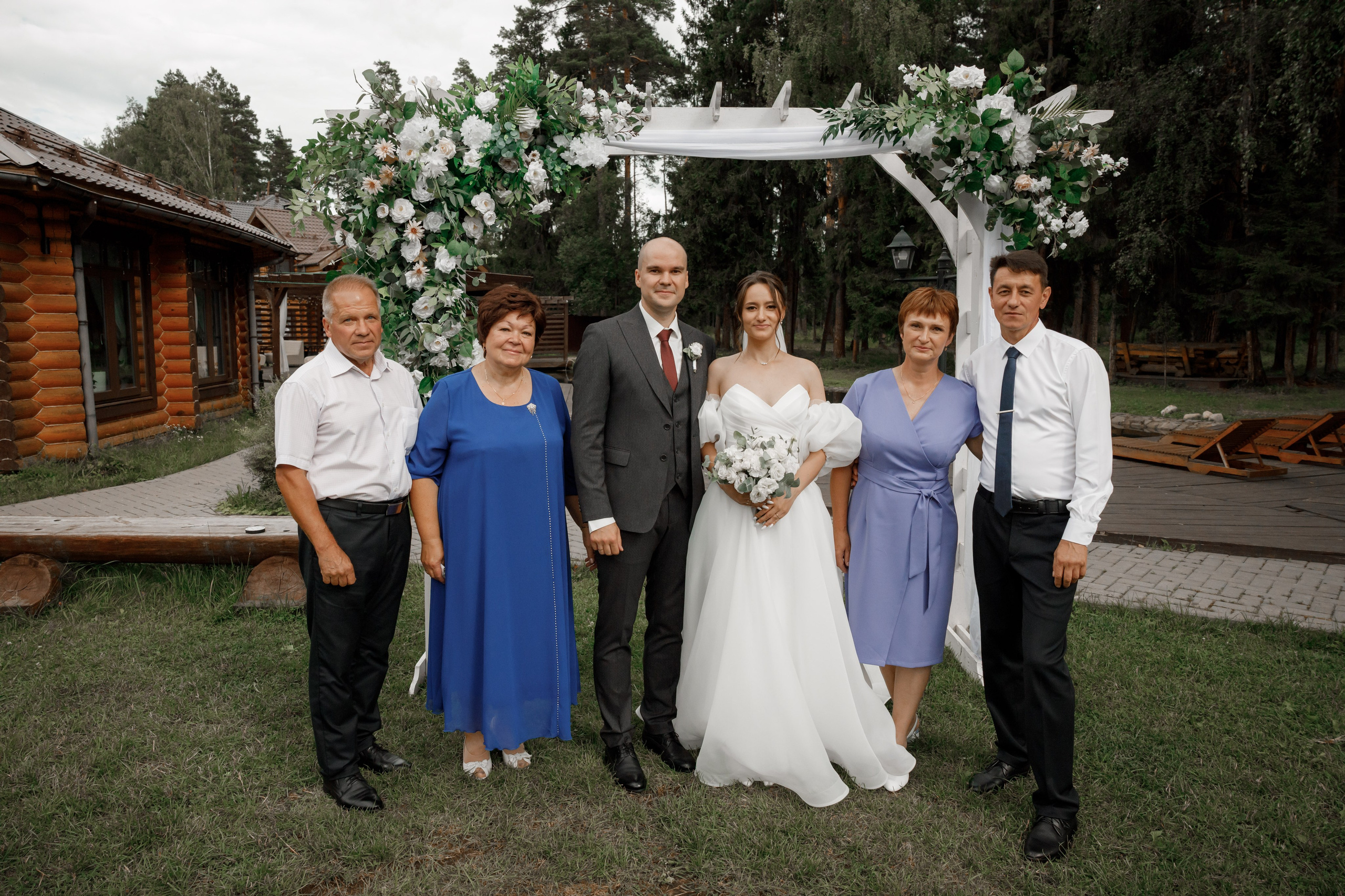 Полина и Дмитрий, загородный клуб «Барин», ЗАГС в г. Пушкино. Свадебный и репортажный фотограф (Москва, Королев и другие)