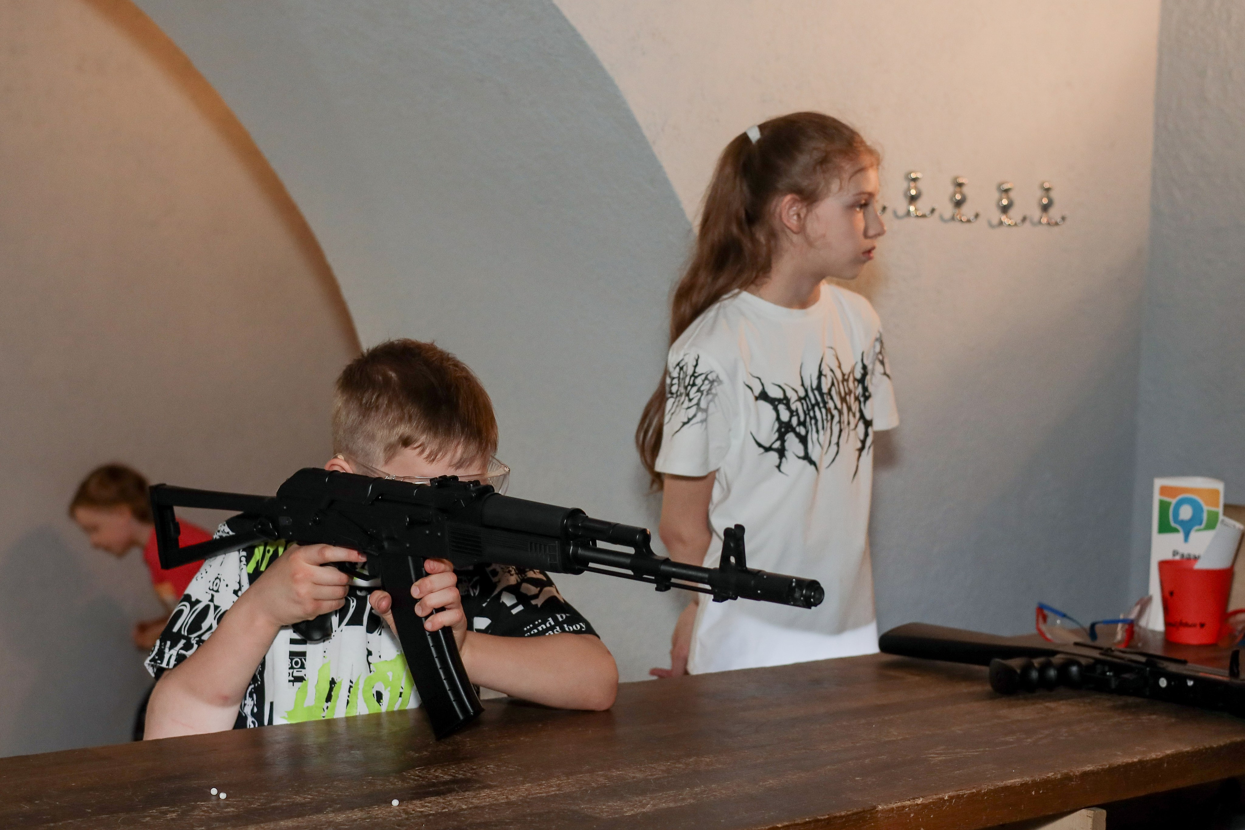 День рождение в стрелковом клубе. Фотограф Надршина Лилия