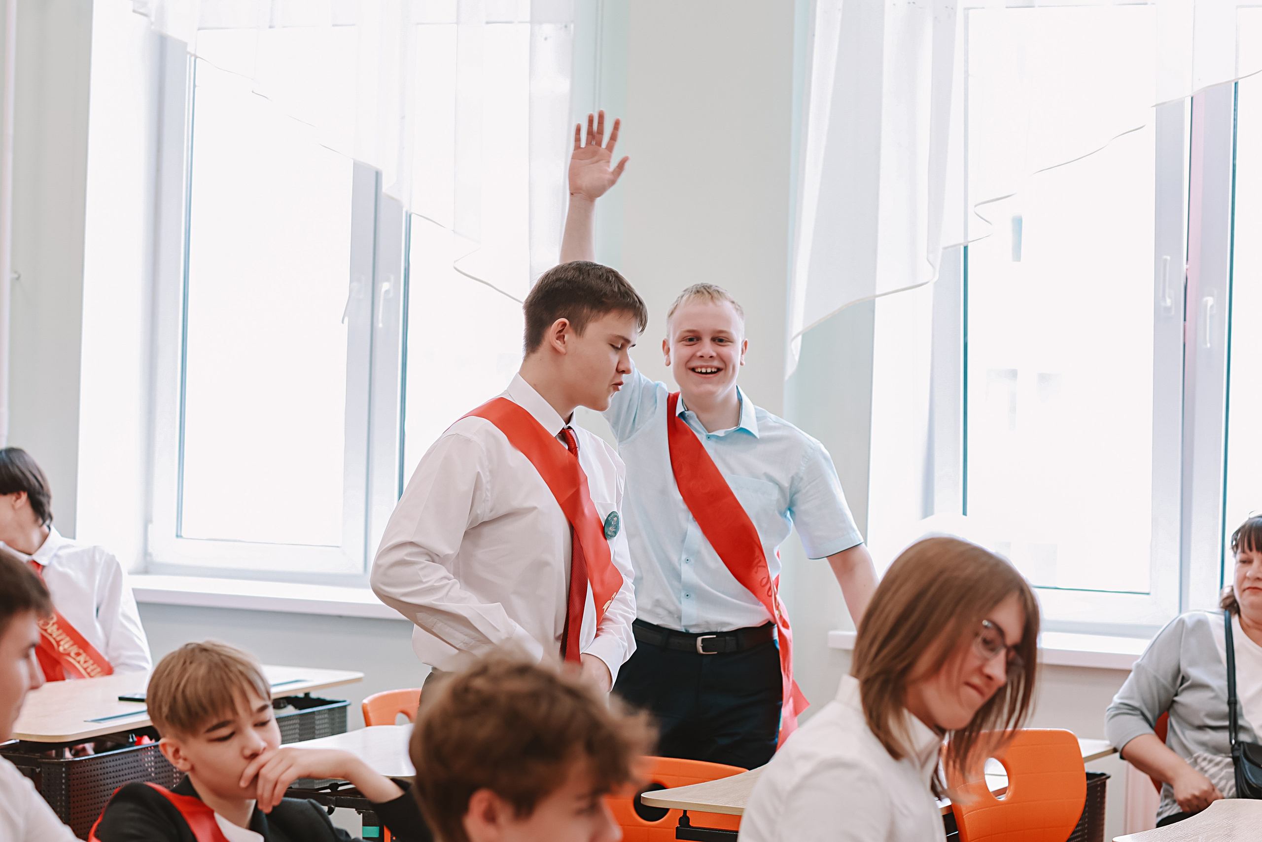 Последний звонок. Семейный фотограф Тюмень, фотограф на роды Салмина Мария