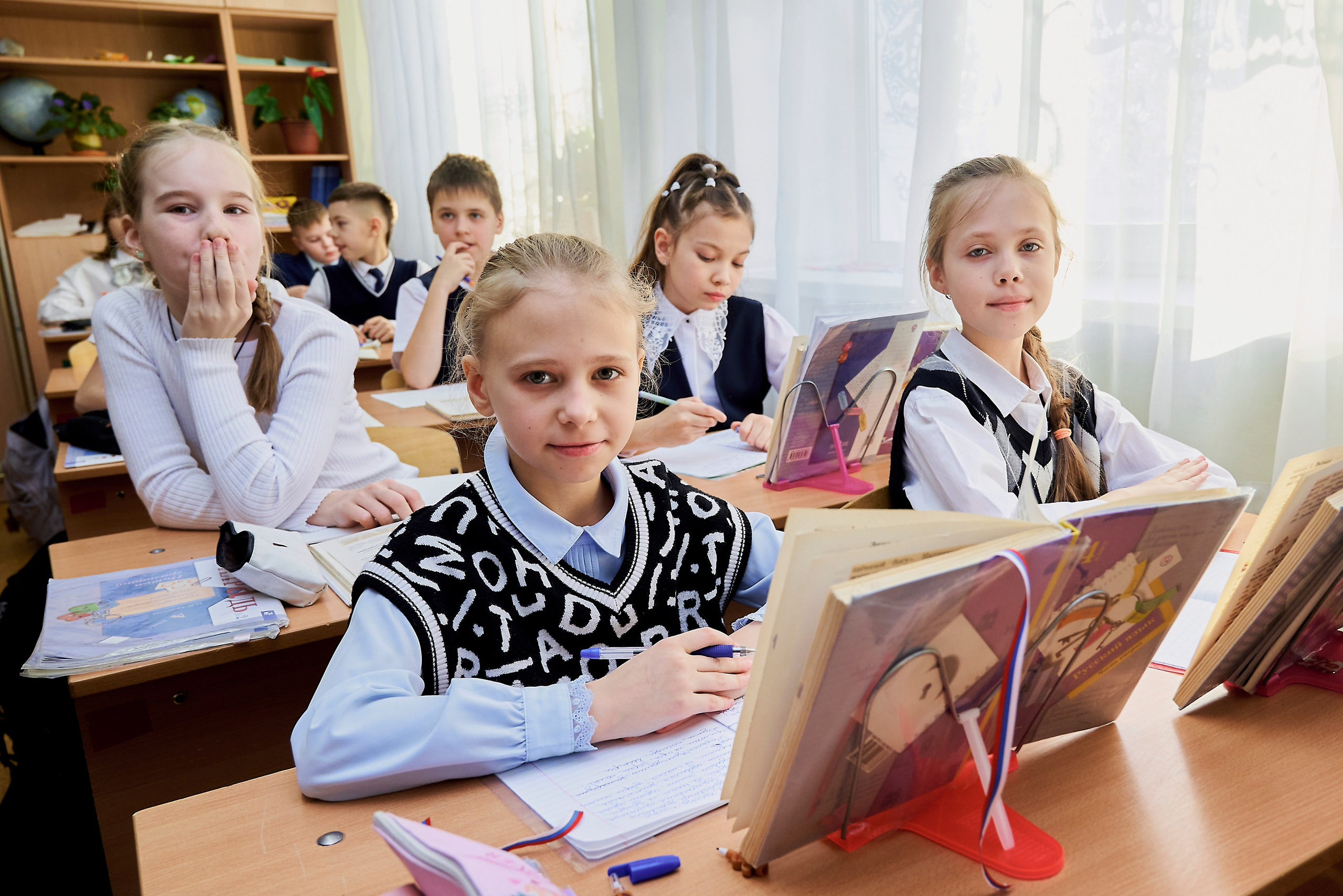 Школьная жизнь. Фотостудия «Юла»