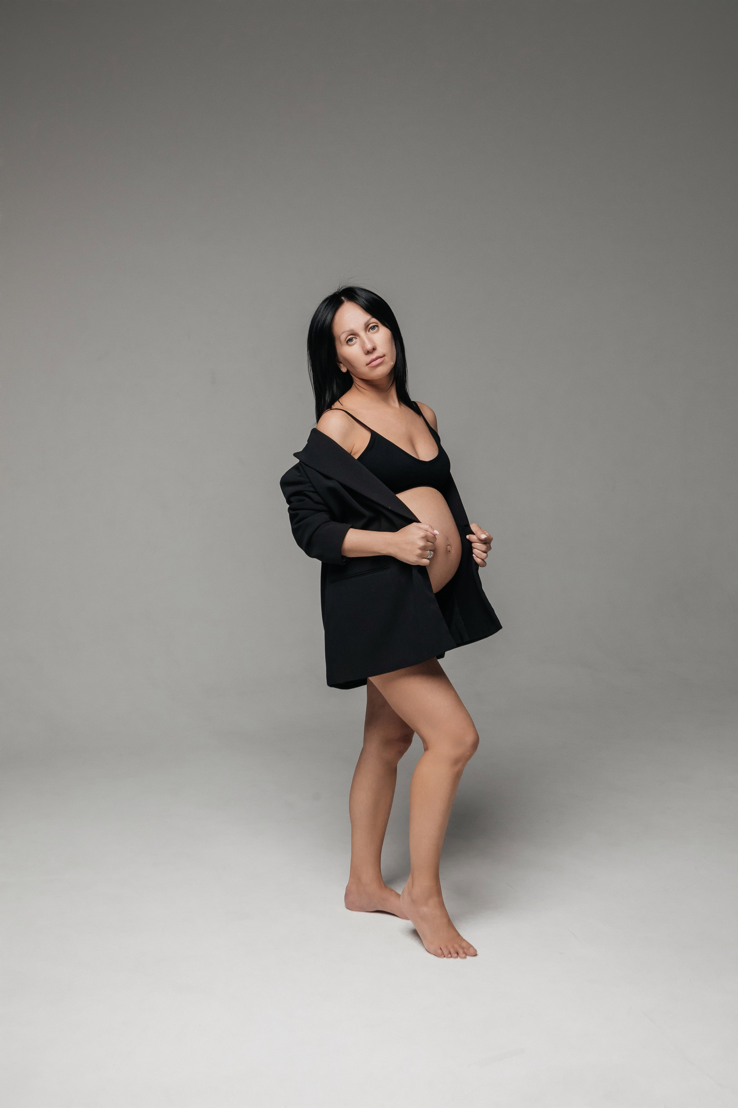 Семейная фотосессия в фотостудии. Свадебный и семейный фотограф Ибрагимова Мария из Екатеринбурга