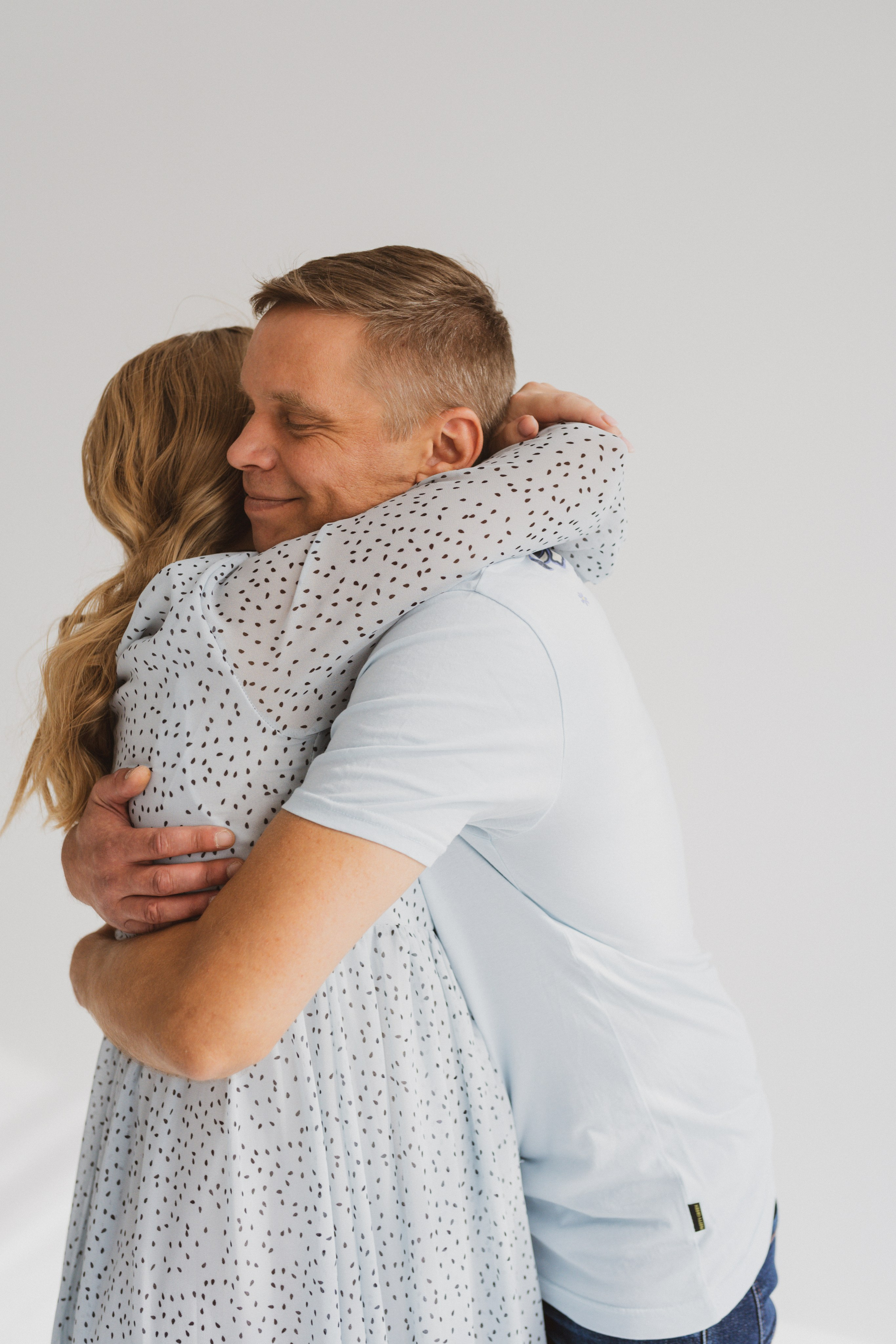 Семейная фотосессия в студии в Москве, семейный фотограф Анна Полушина. Свадебный фотограф в Москве Анна Полушина