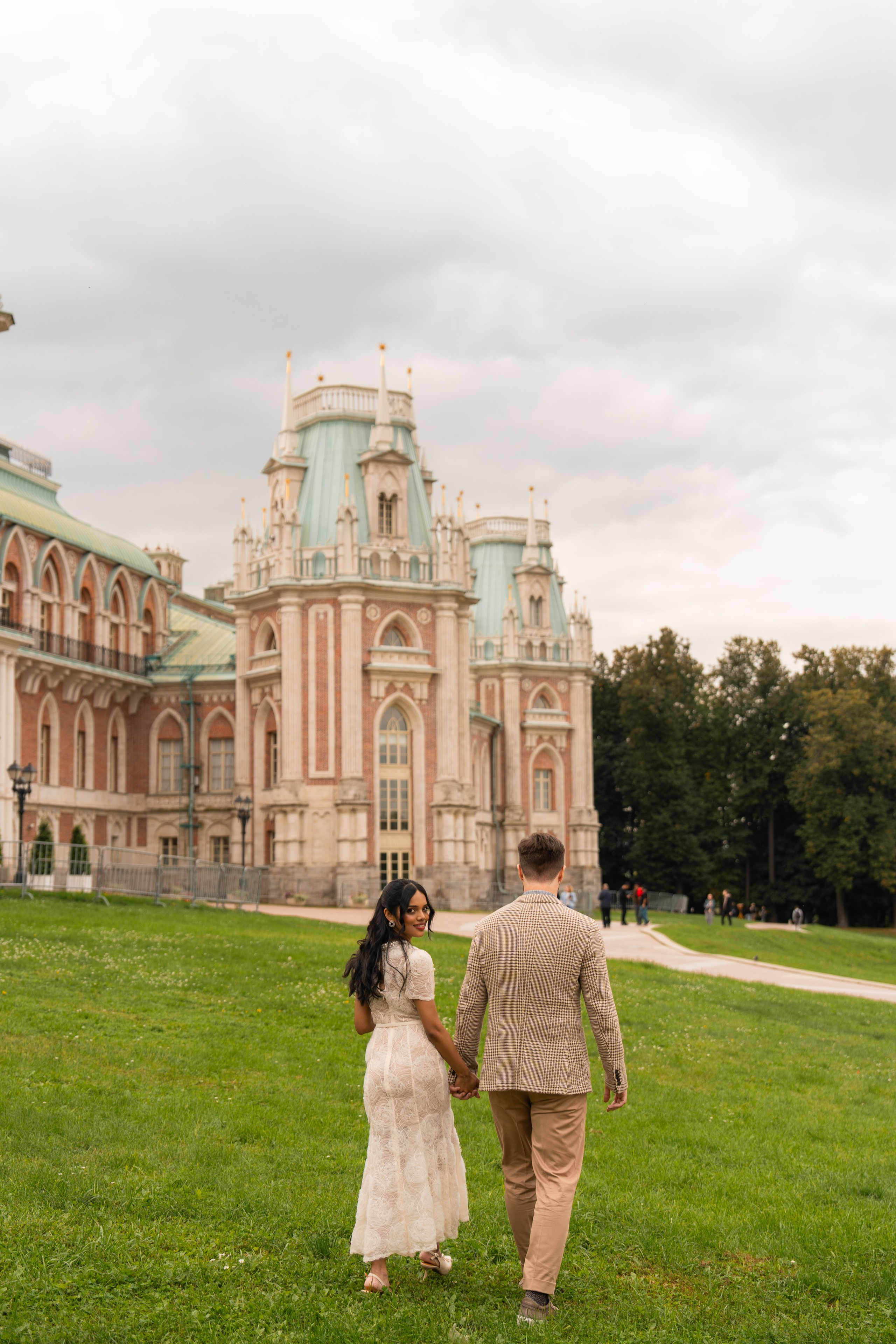 Максим и Харша, Царицыно. Свадебный фотограф в Москве Анна Полушина