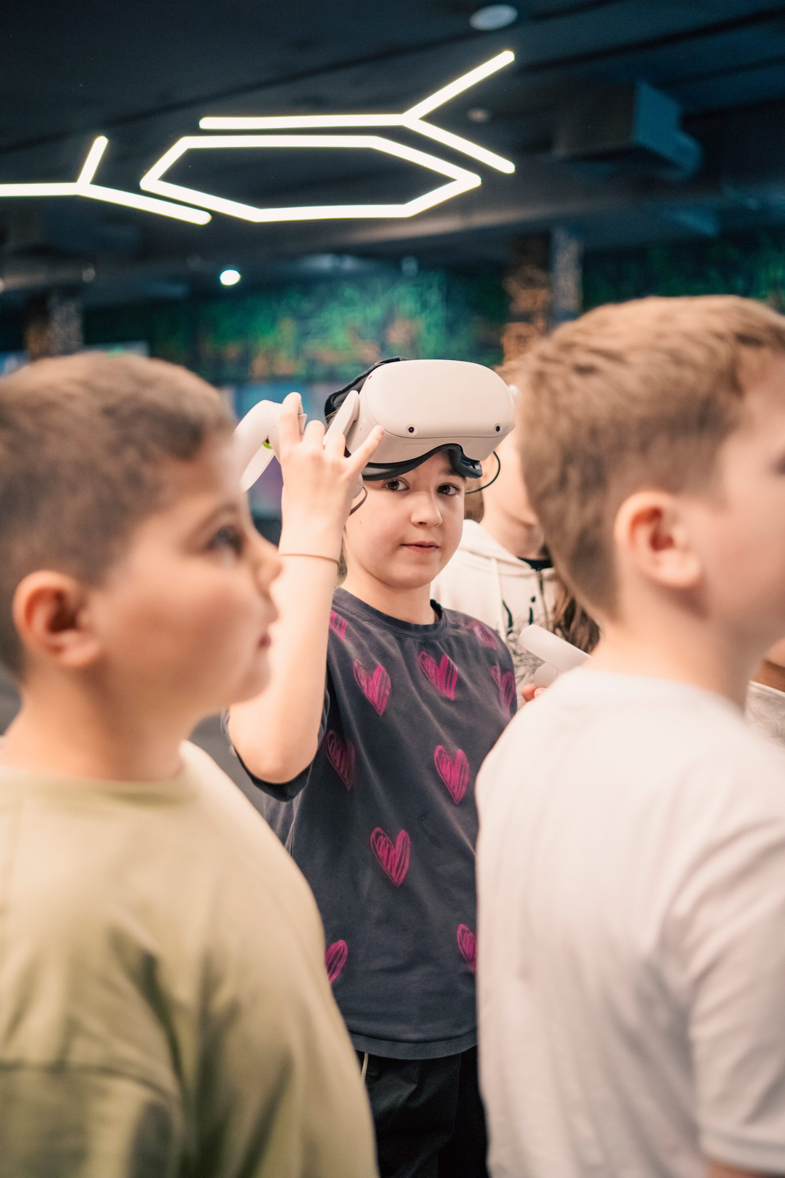 VR April-May. Felixtones