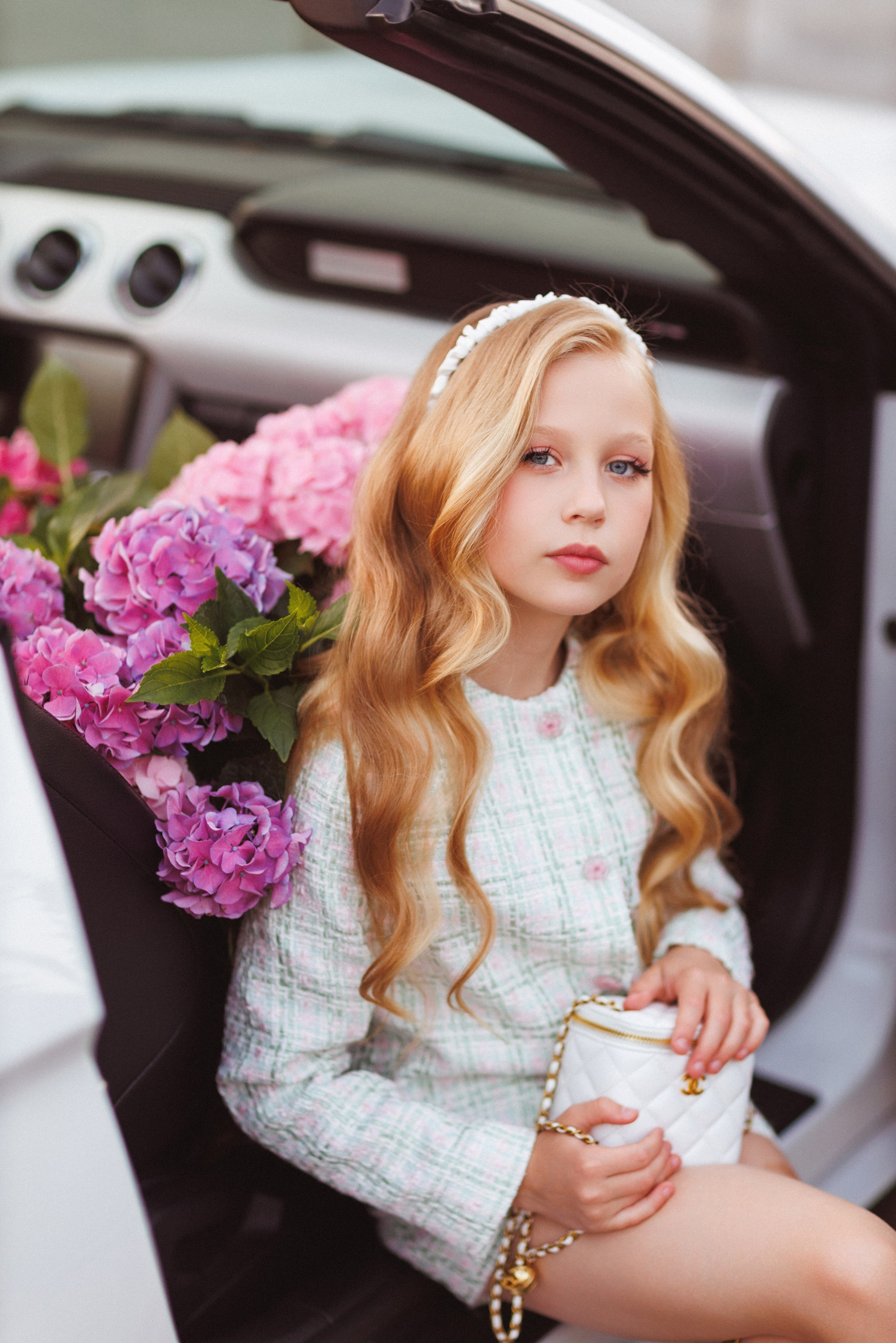 Фотосессия с Кабриолетом и живыми цветами, город Краснодар. Семейный и детский фотограф в Краснодаре Анна Трашкова