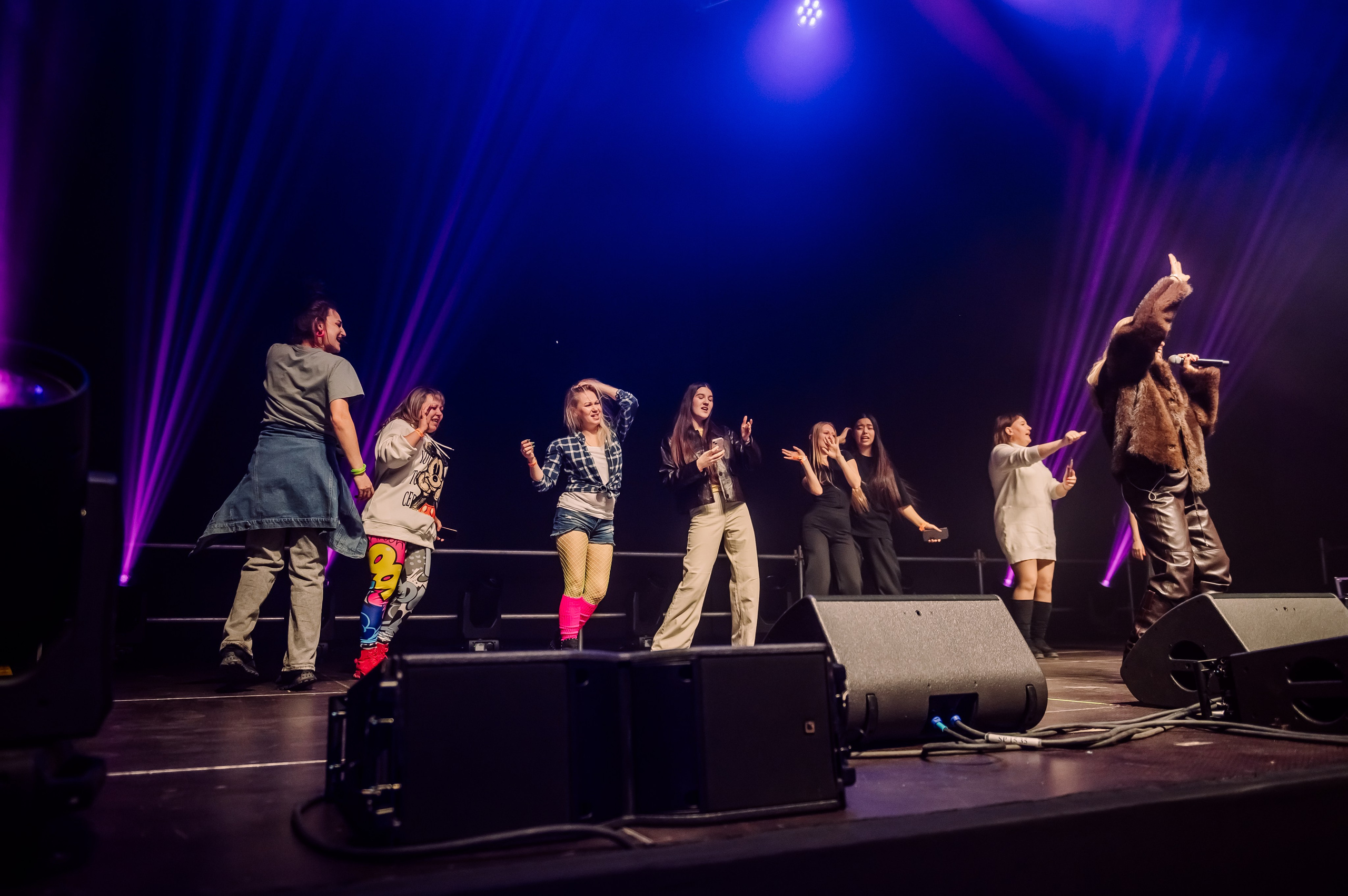 Дискач 90-х в Кемерово, СРК Арена. Детский фотограф, семейный фотограф и репортажи в Кемерово