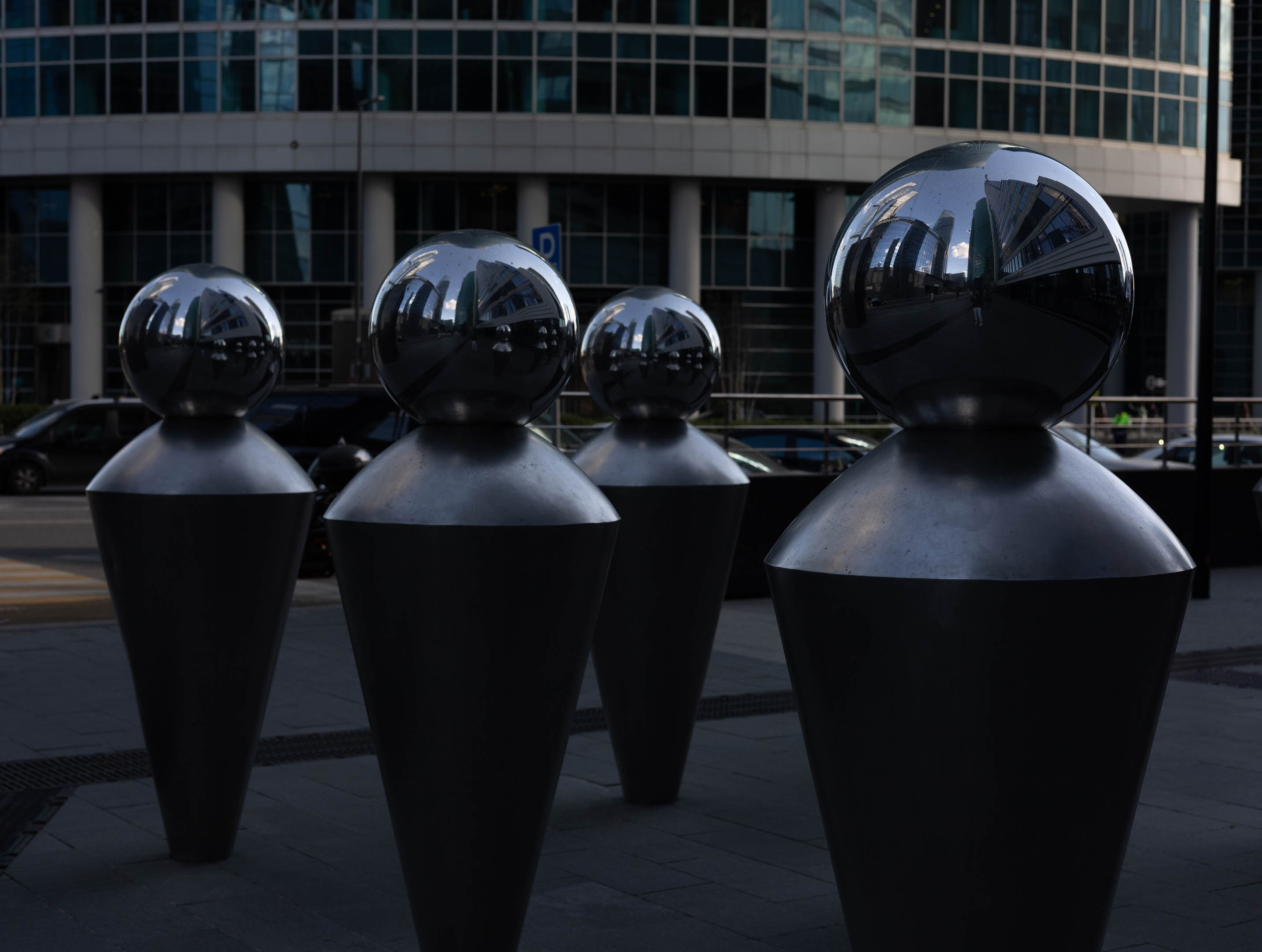 Looking Glass Land. ITMAG.ME | Visual Art