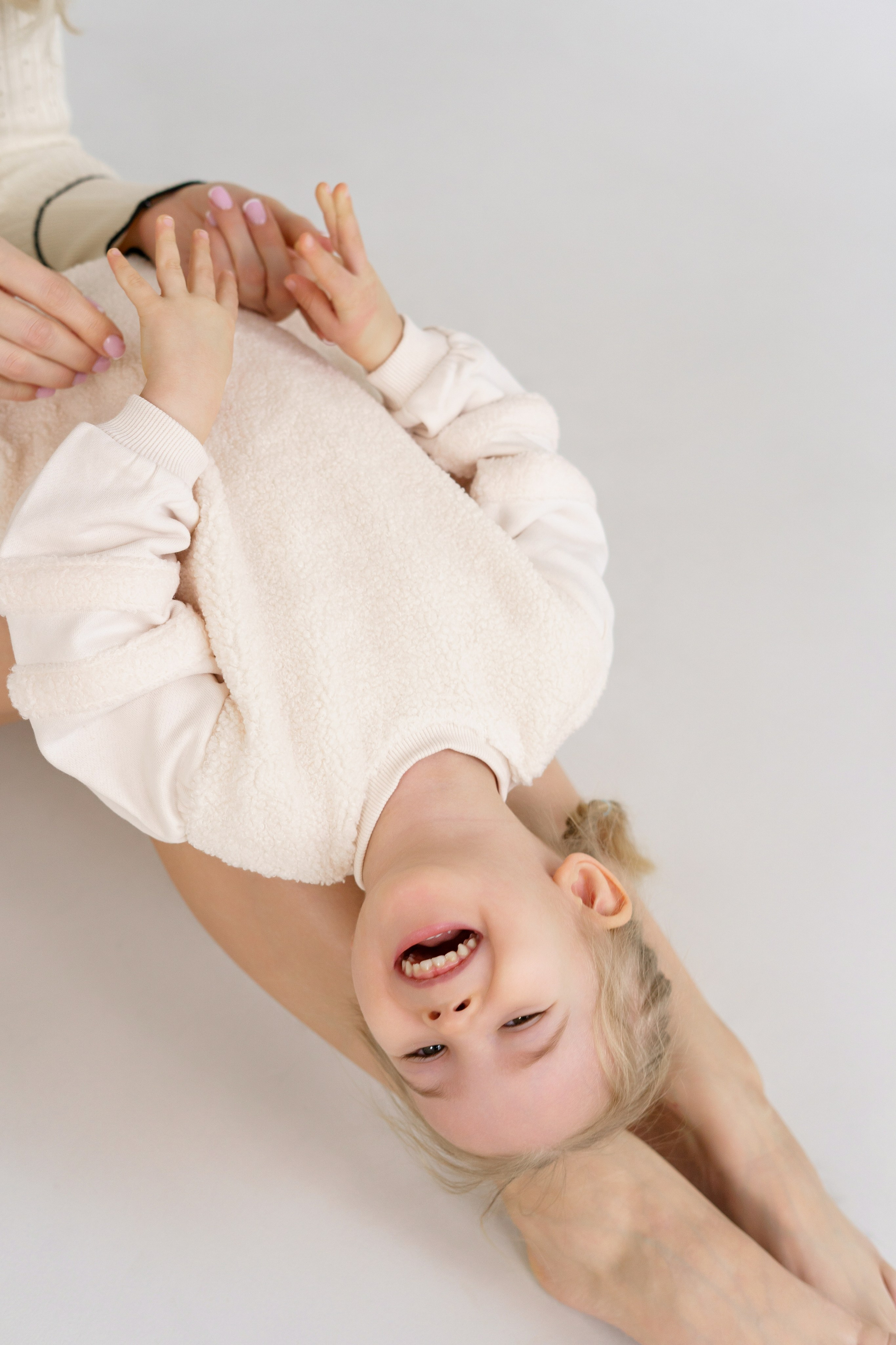 Вика и Алиса. Главная