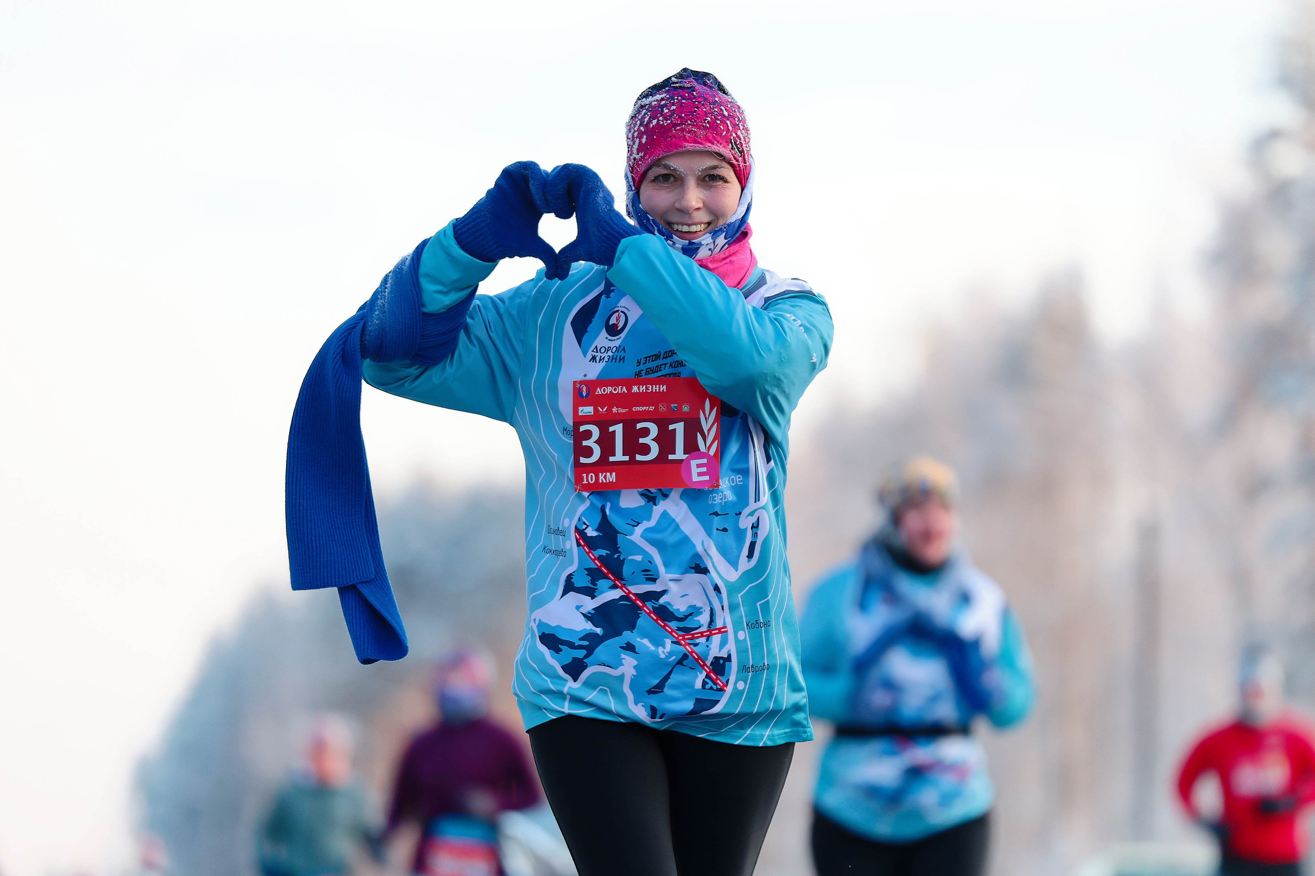 Зимний марафон «Дорога жизни» 2026. Спортивный фотограф в Санкт-Петербурге Илья Vacool