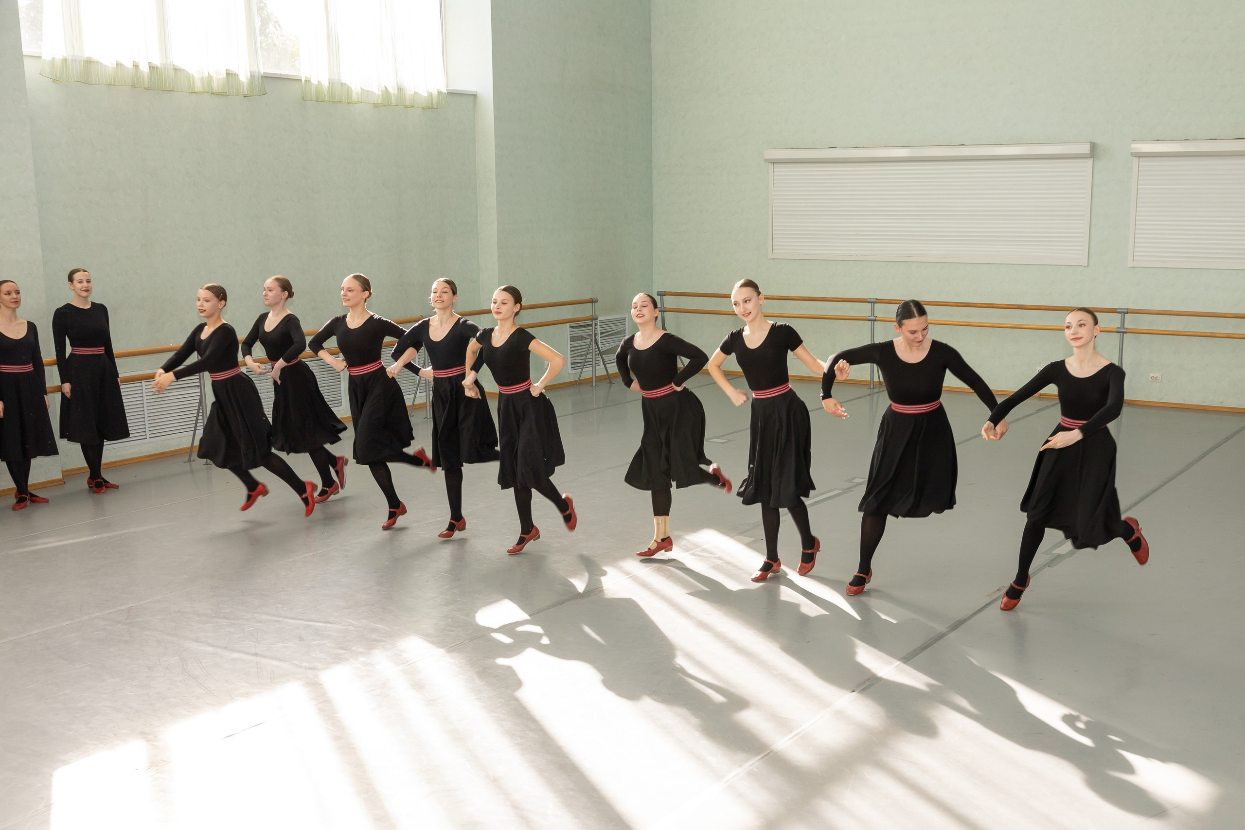 народные танцы