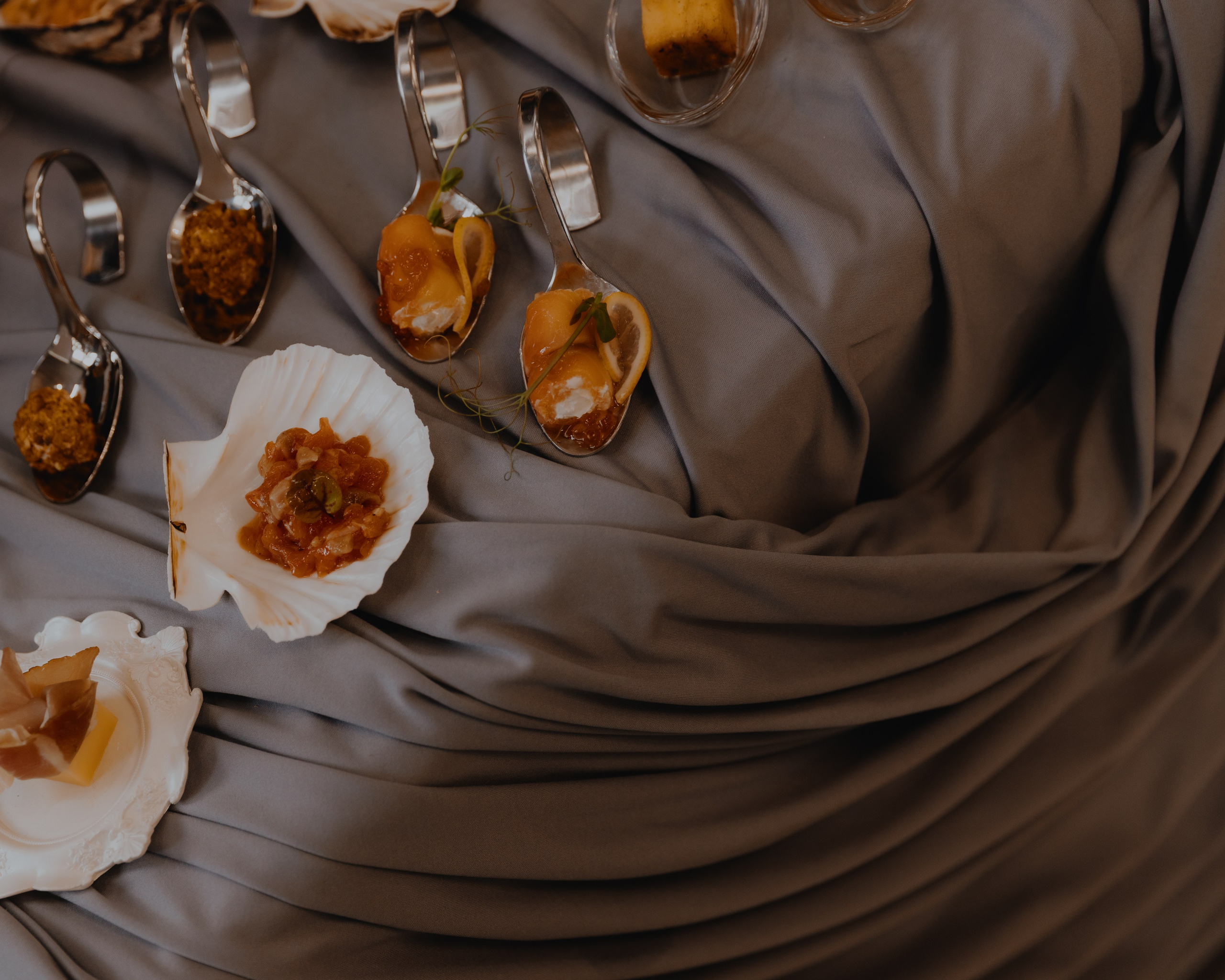 Открытие свадебного салона VISHA. Свадебные фотографы в Гомеле и Минске Сергей и Анастасия Фещенок