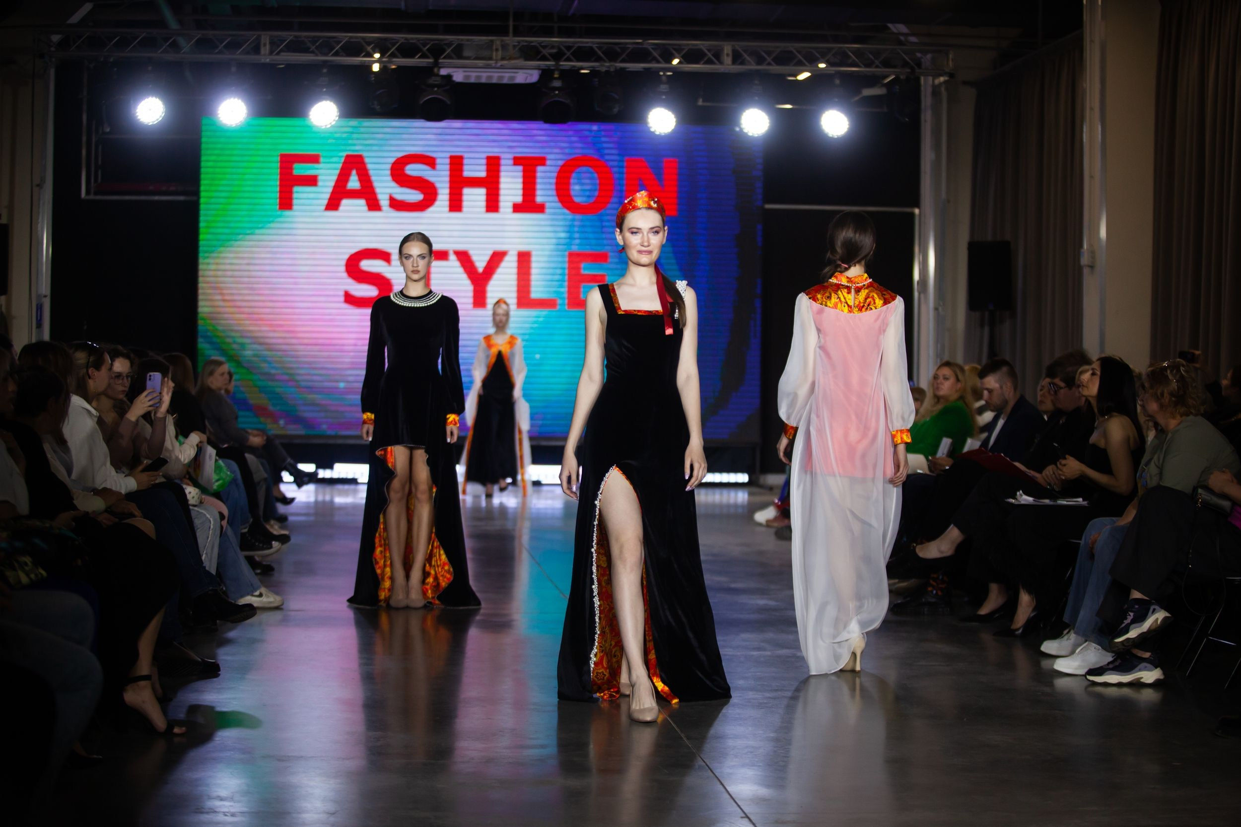 Фестиваль моды и красоты Fashion Style (11 мая 2024). Репортажный фотограф Алексей Пирязев