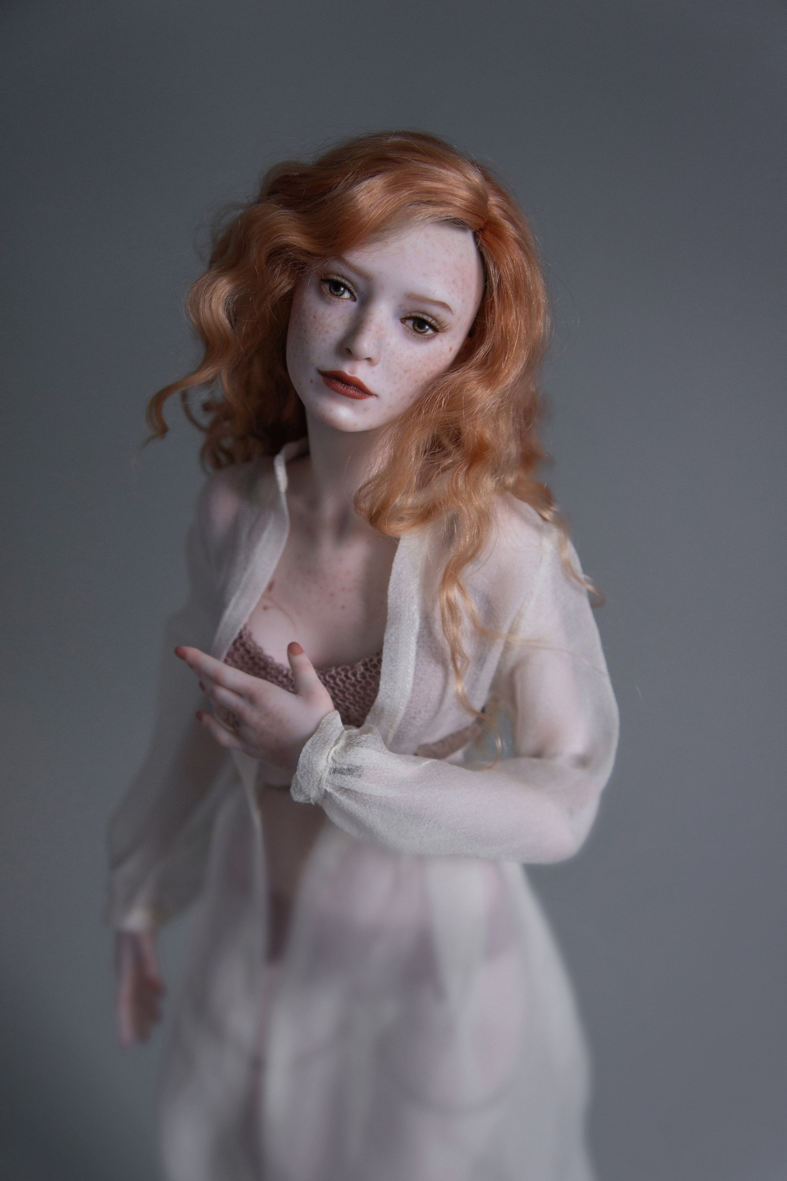 ГАЛЕРЕЯ. Авторские Шарнирные куклы и украшения из фарфора Алексаны Лавринчук