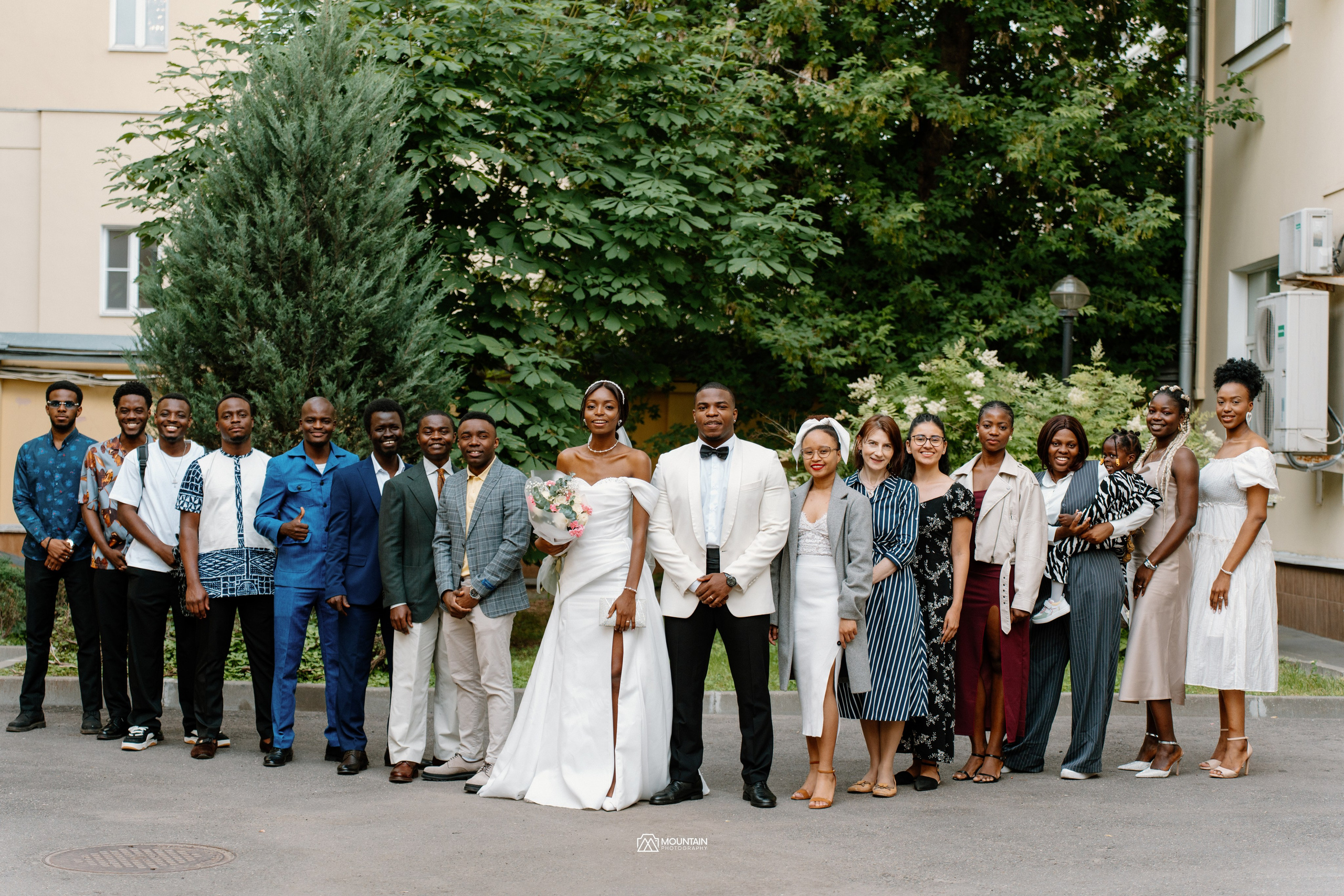 Bernise & Daniel. Photographer based in moscow Peter Tchana